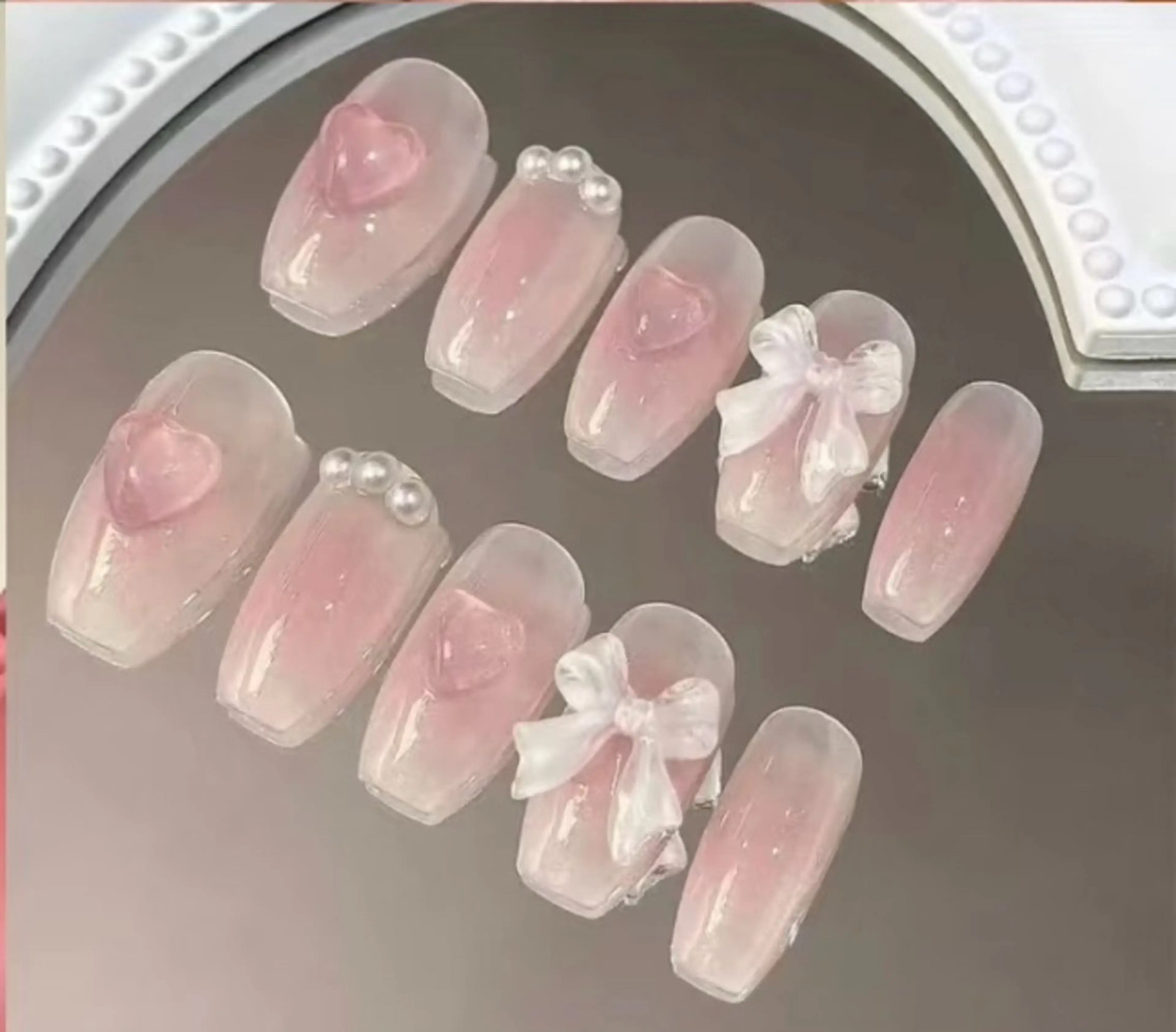 ネイル ハンドネイル H3 Nail Tsuki🦋💙のネイルデザイン