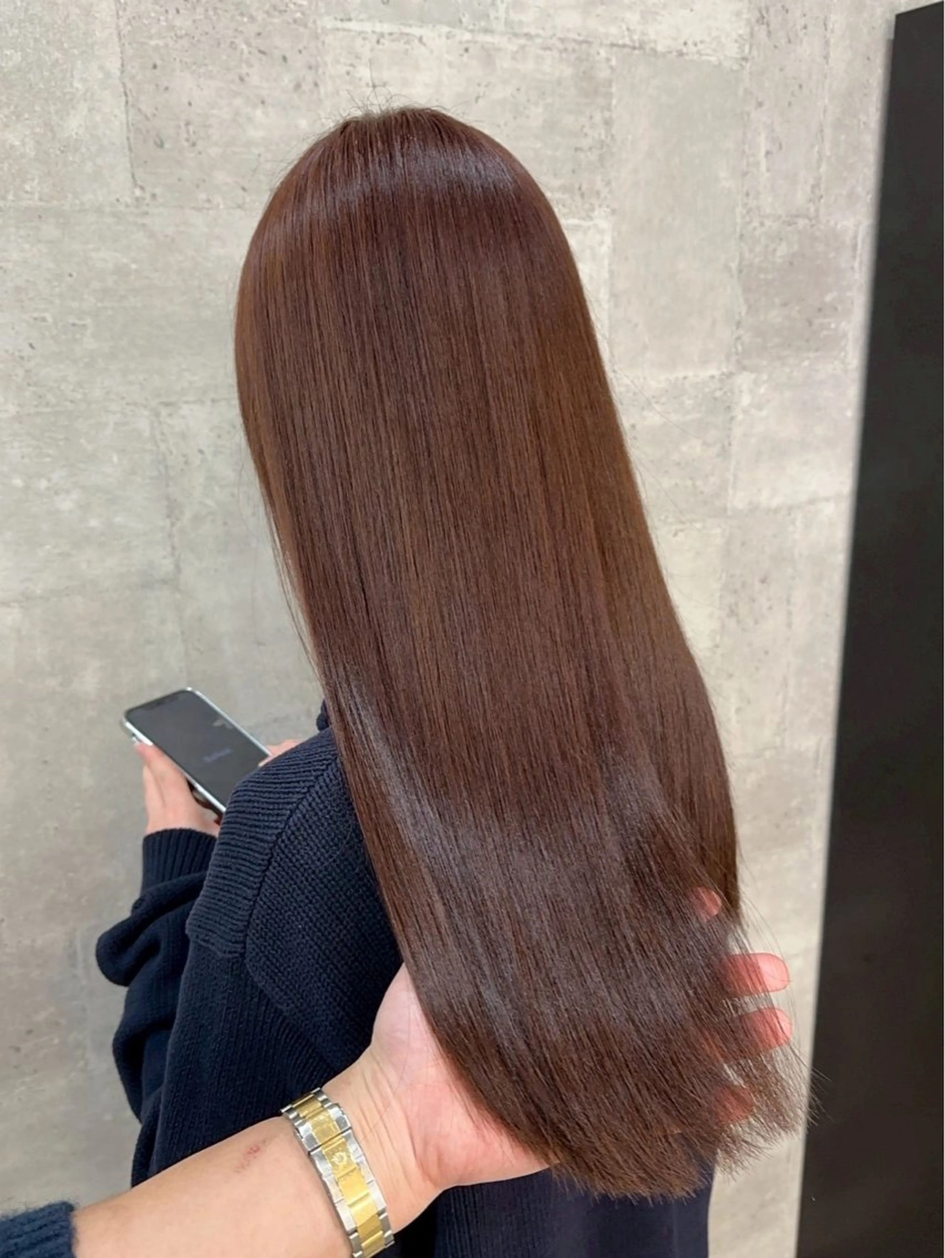 ロング ヘアカラー 富田 妃花栞のヘアスタイル