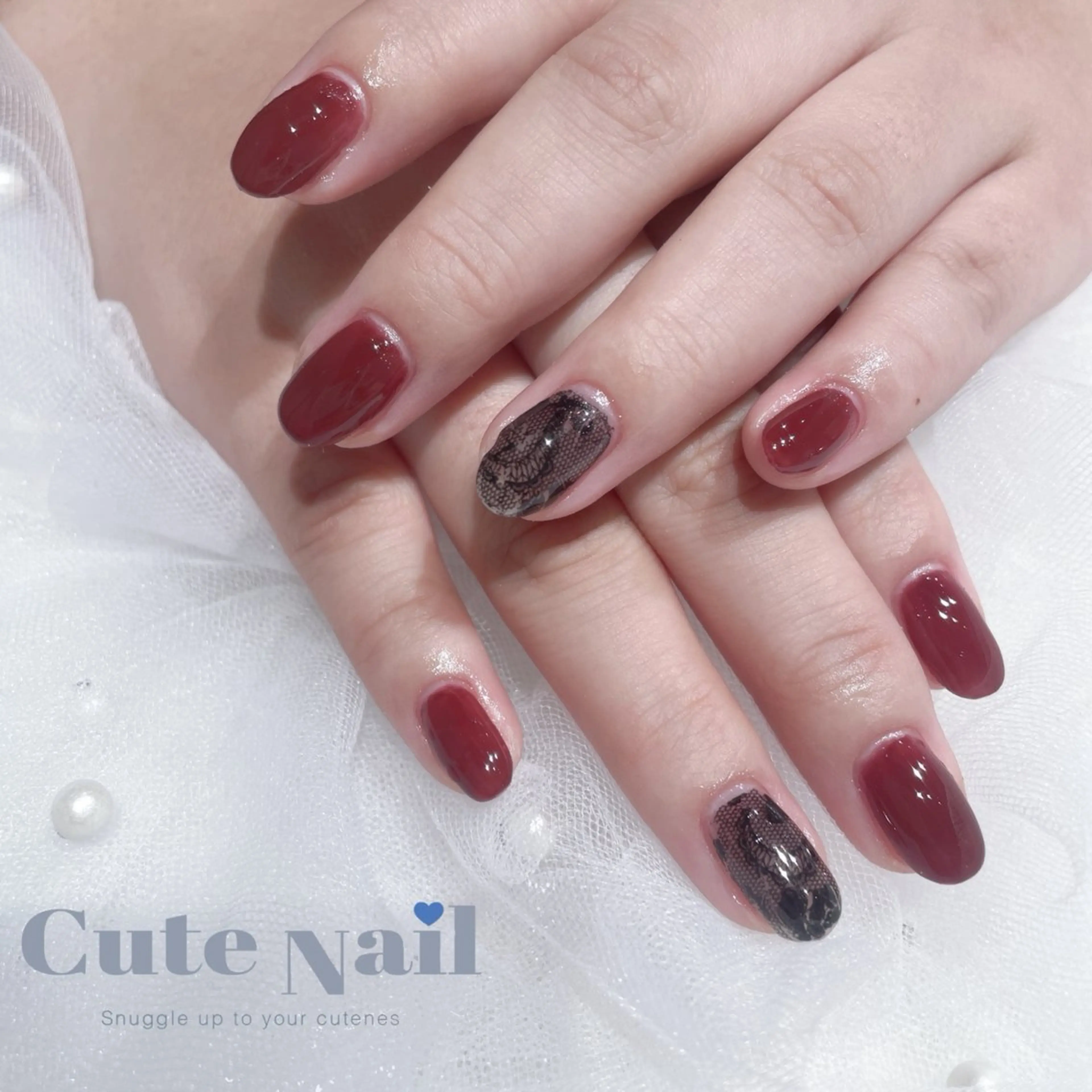 ネイル GO TODAY SHAiRE SALON原宿 Liber所属・️🫧もこ 艶感ネイル🫧のネイルデザイン