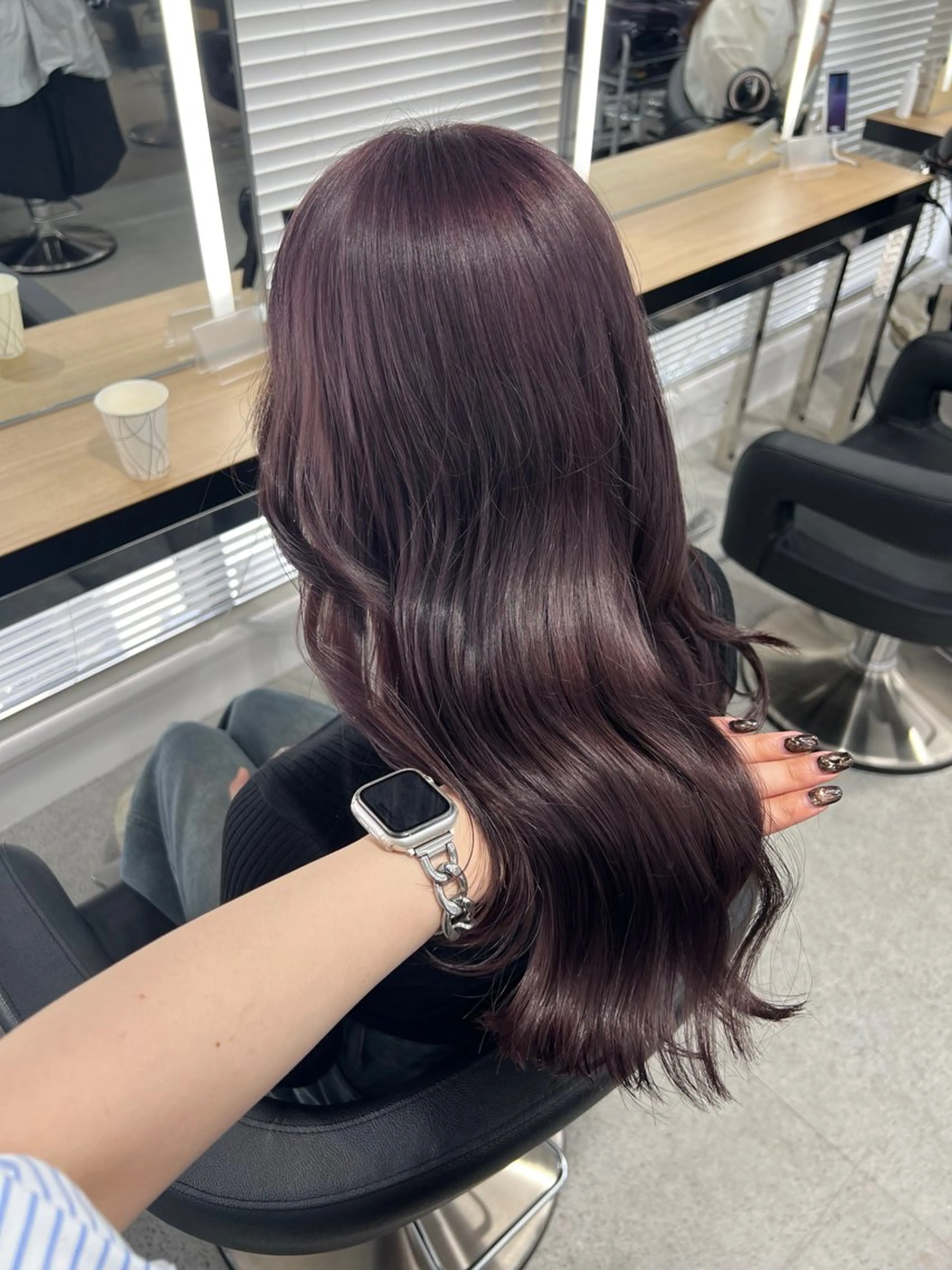 ロング カラー 暗髪🩶ラベンダー/ ブルー/ユウナ🤍のヘアスタイル