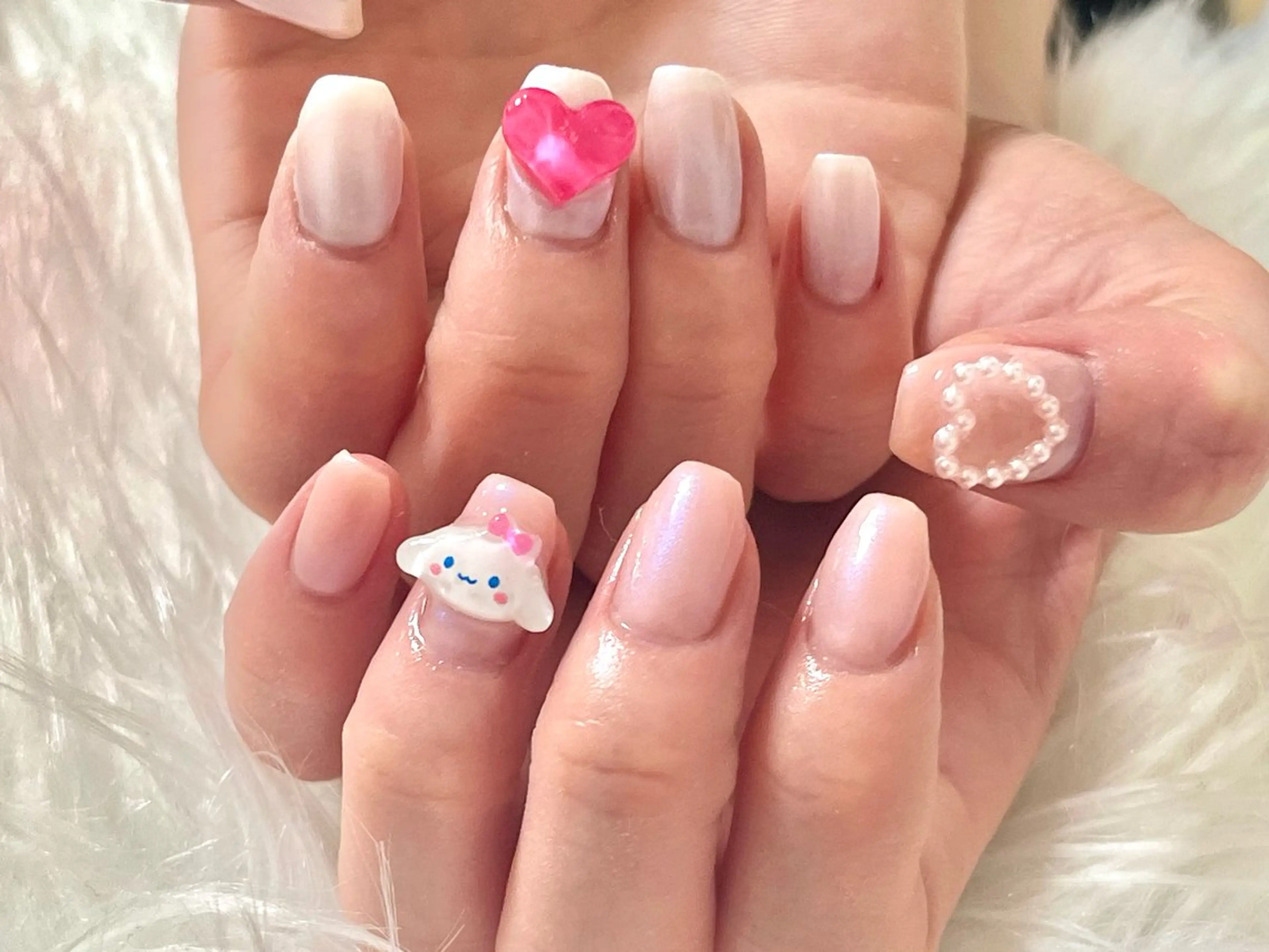 ネイル hohomi .のネイルデザイン