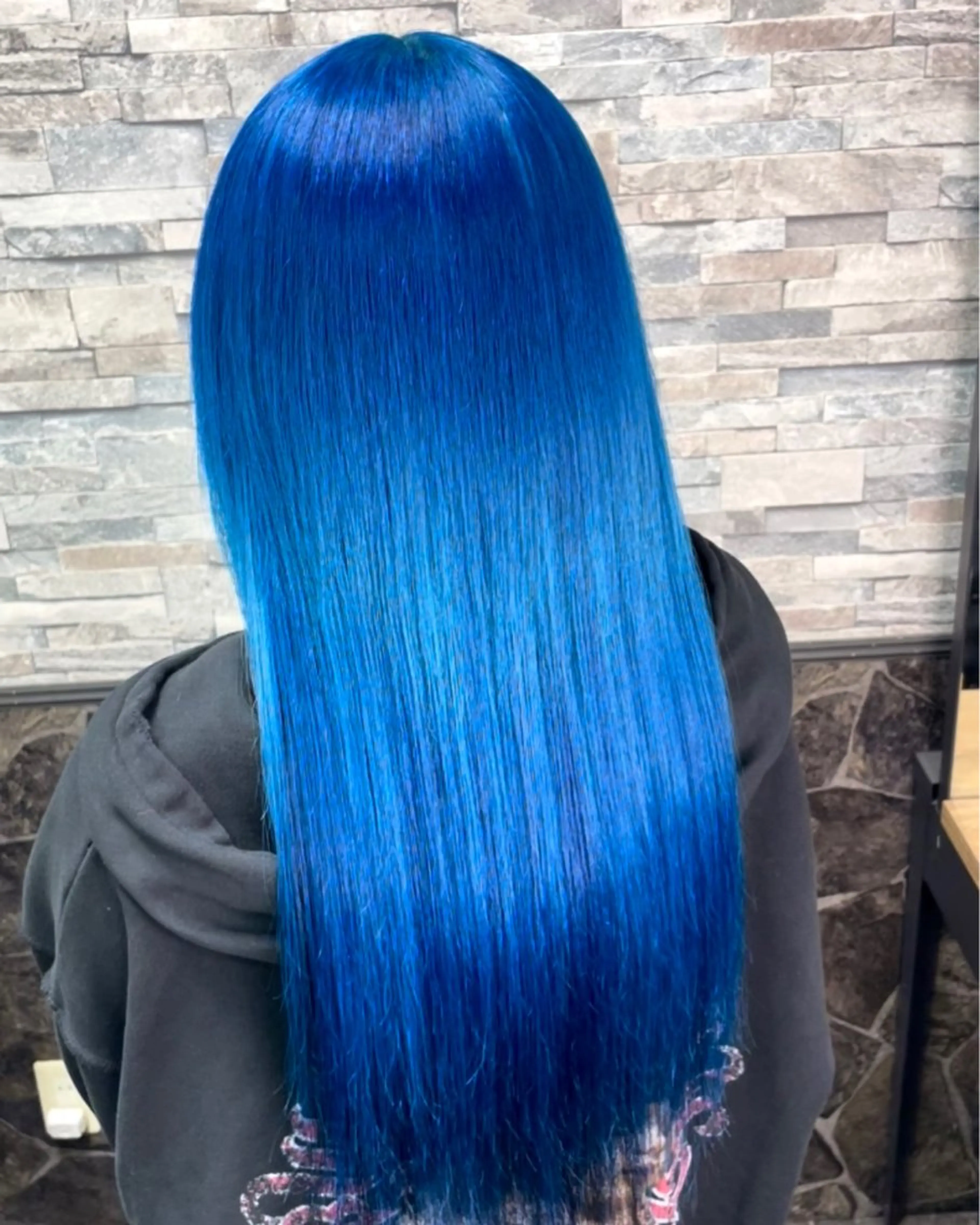 ロング ヘアカラー wistell所属・ハイトーン/艶カラー sarina🩷のヘアスタイル