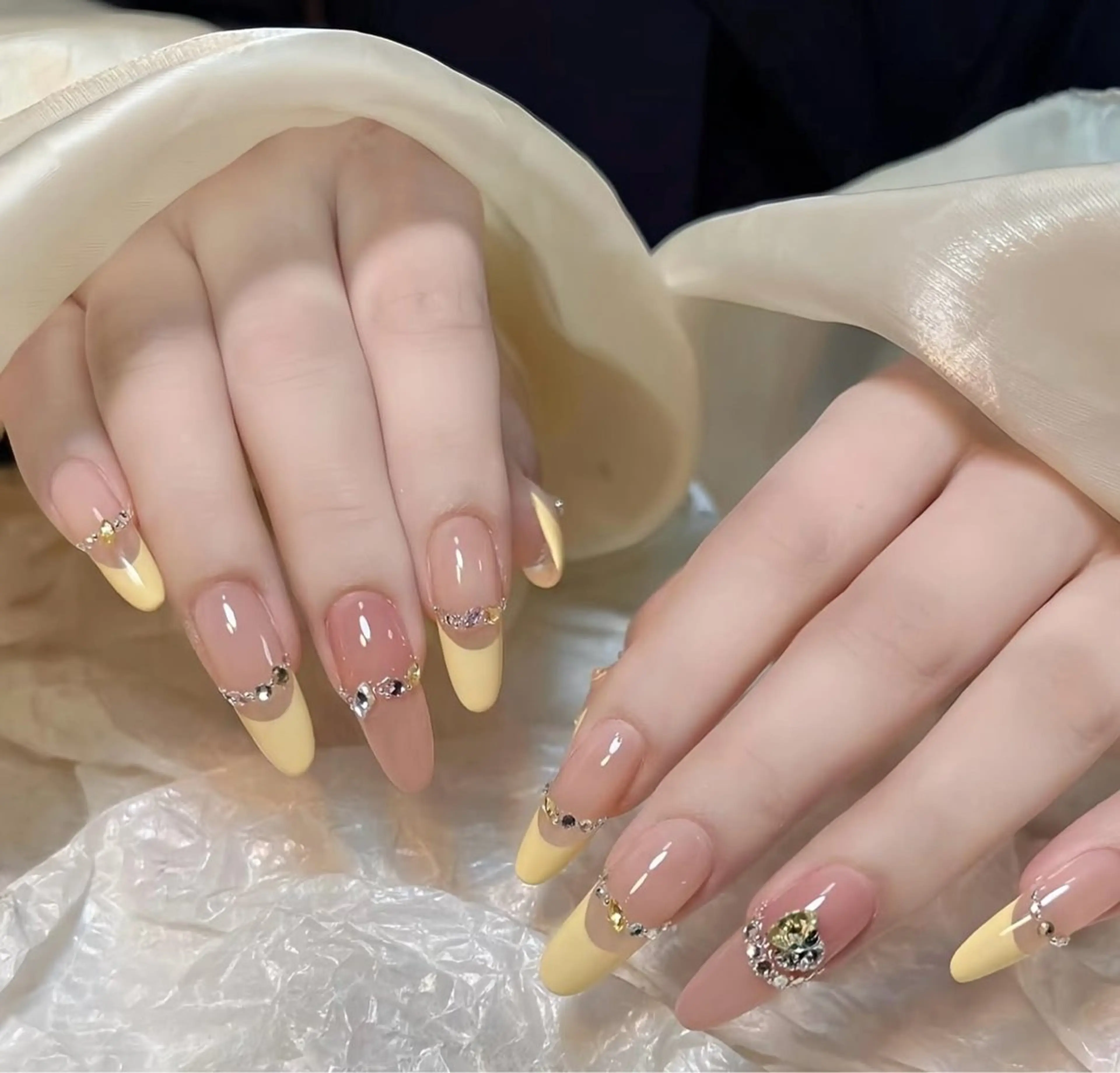 ネイル 韓国ネイル 持ち込み ネイルチップ ハンドネイル EMI ANA.CHUOのネイルデザイン