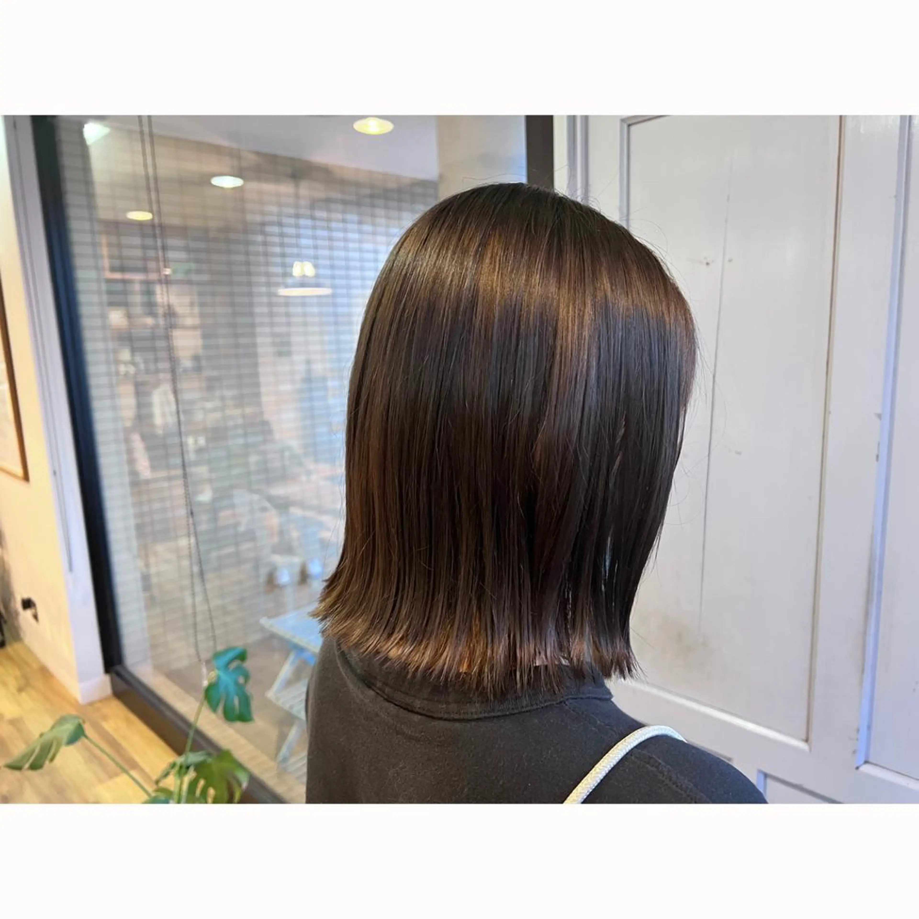 ミディアム カラー ブラウンカラー ヘアカラー トリートメント ツキダテ ユイのヘアスタイル