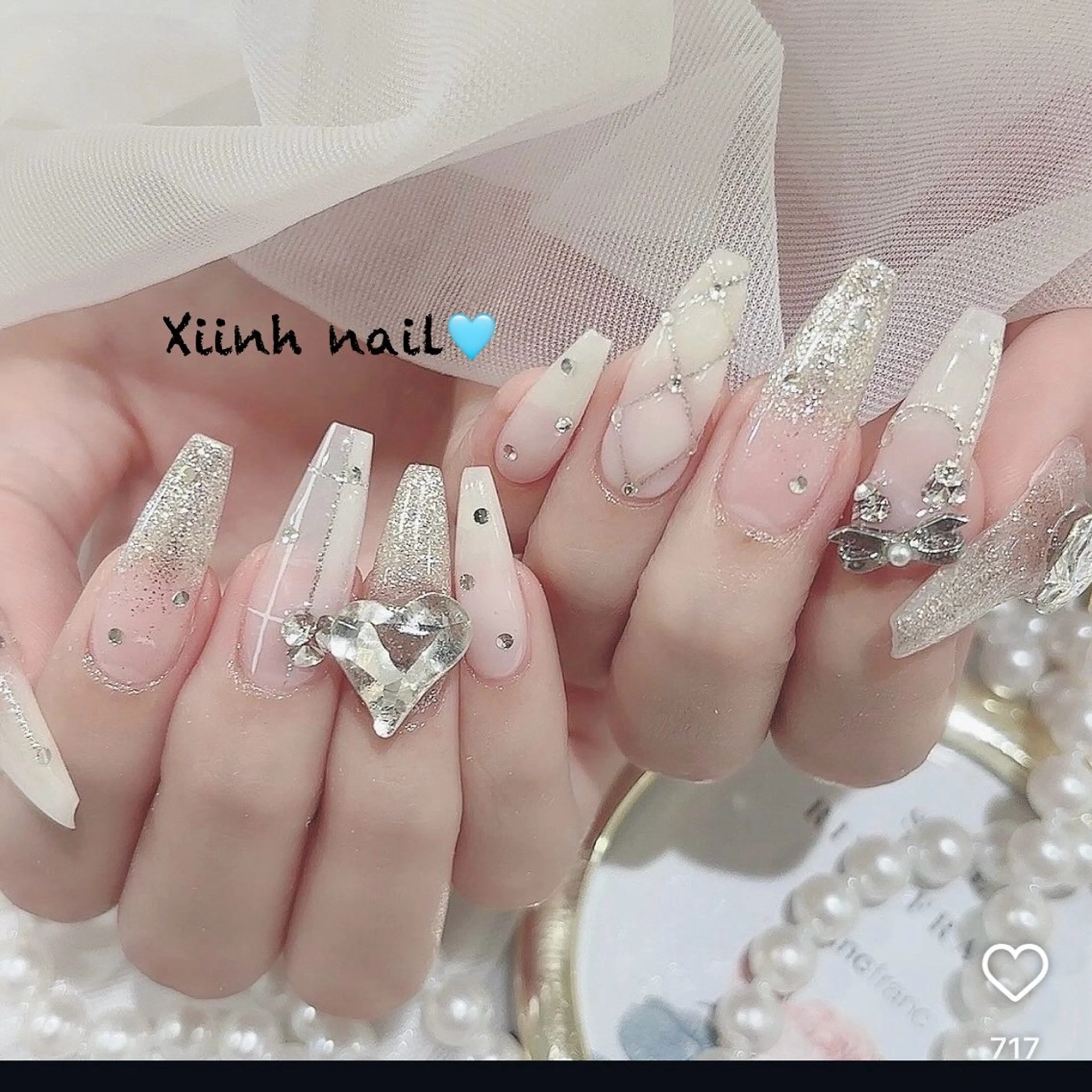 ネイル チークネイル フットネイル フレンチネイル ジェルネイル ハロウィン XIINH NAIL SALONのネイルデザイン