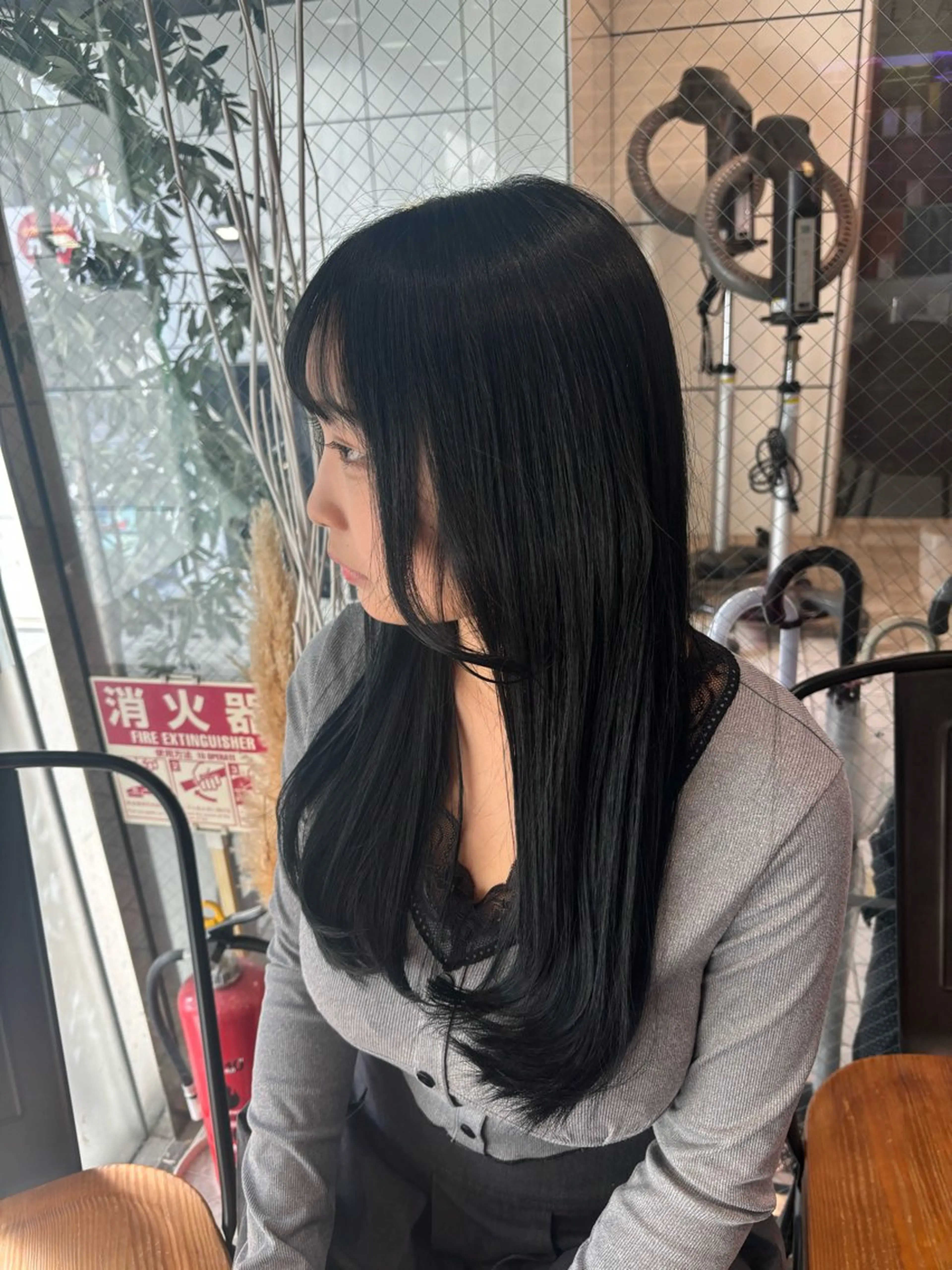 カラー ブリーチ ケアブリーチ ダブルカラー ハイトーンカラー インナーカラー ヘアカラー レイヤー/ボブ /メンズ🪩KAYOのヘアスタイル