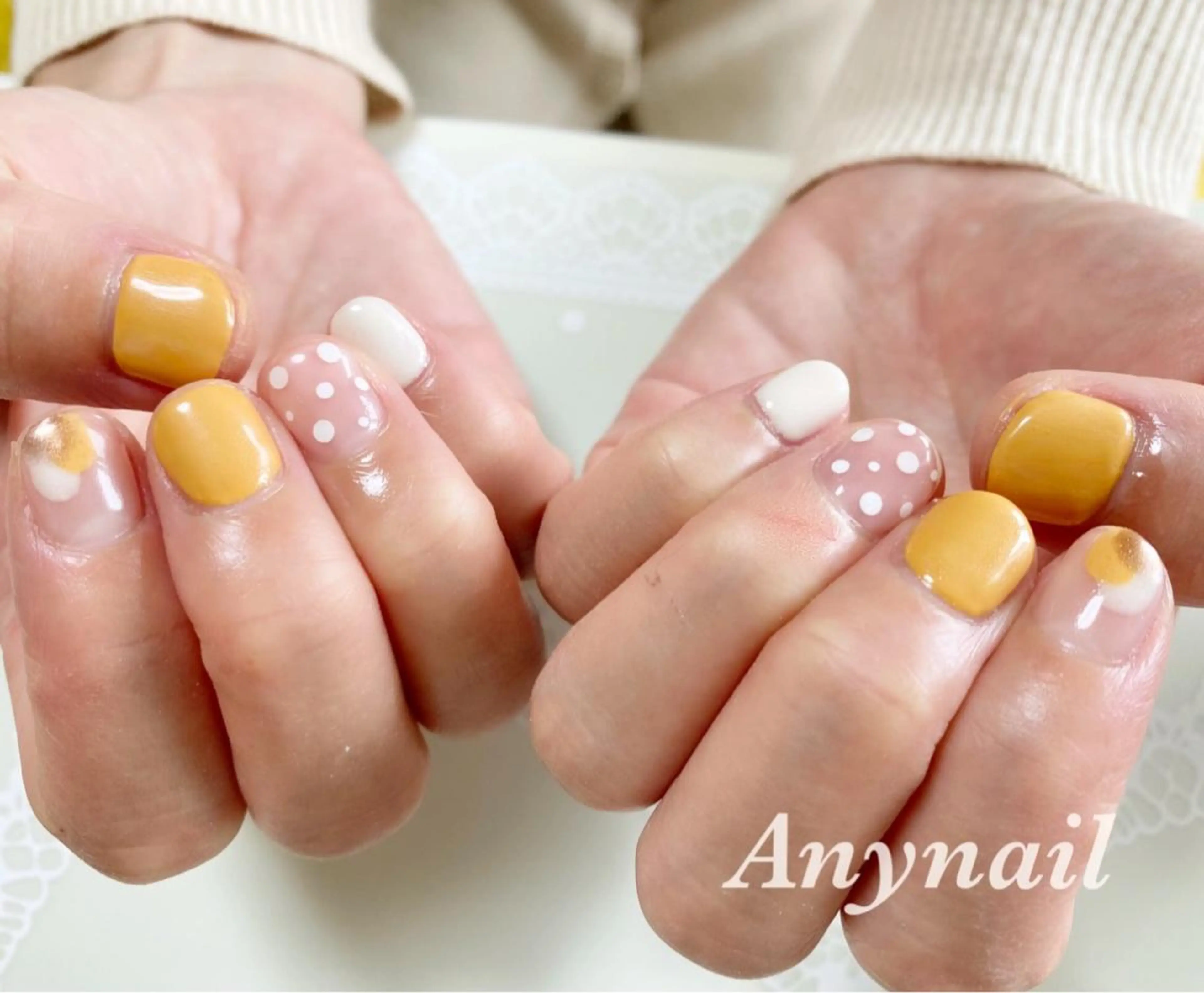 ネイル ブルー ミラーネイル ニュアンスネイル 黄色 ハンドネイル 岩澤 恵子のネイルデザイン