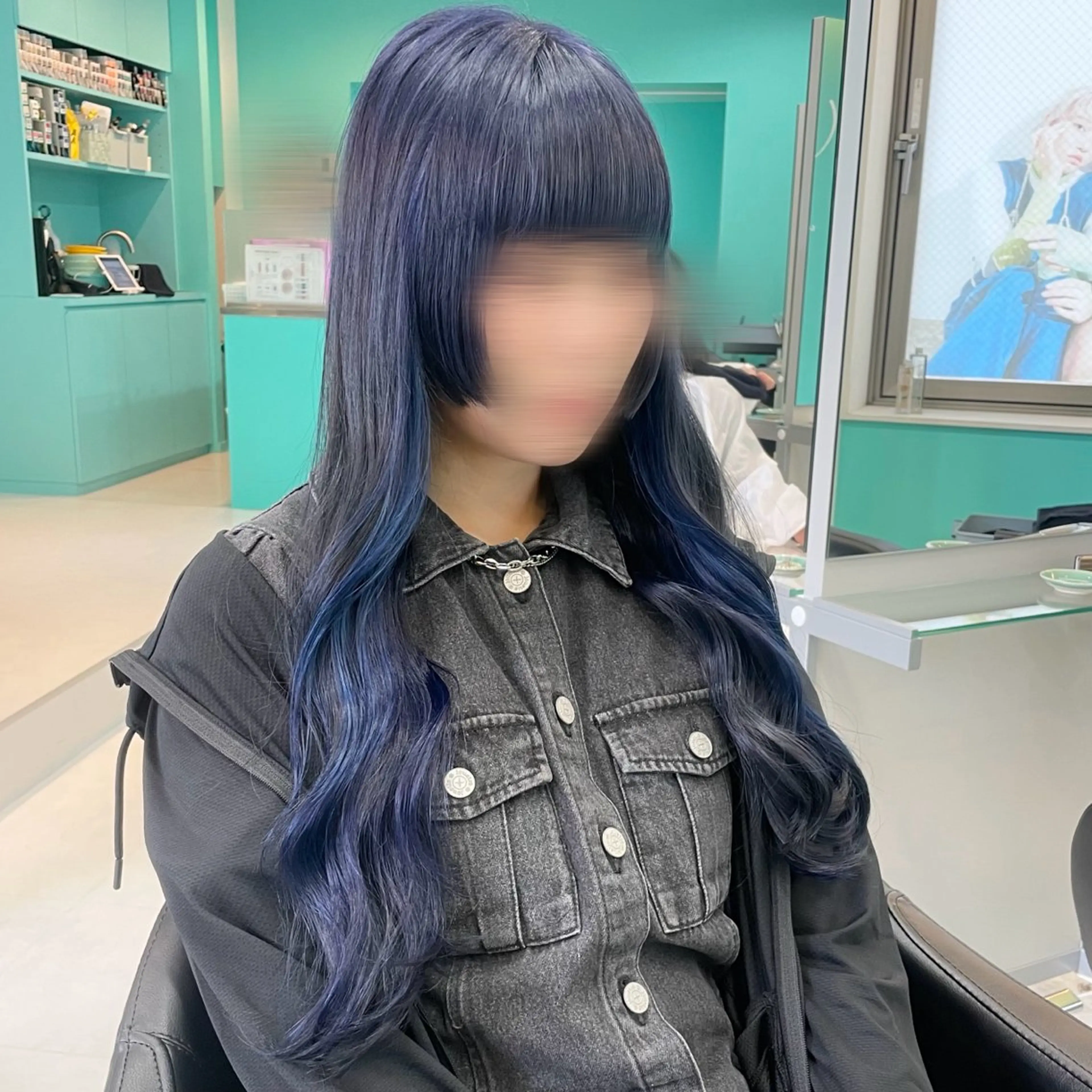 ロング カラー 黒髪 ブルーカラー ブルーブラック イヤリングカラー Natsuki‎🤍 透明感×艶カラー🫧のヘアスタイル