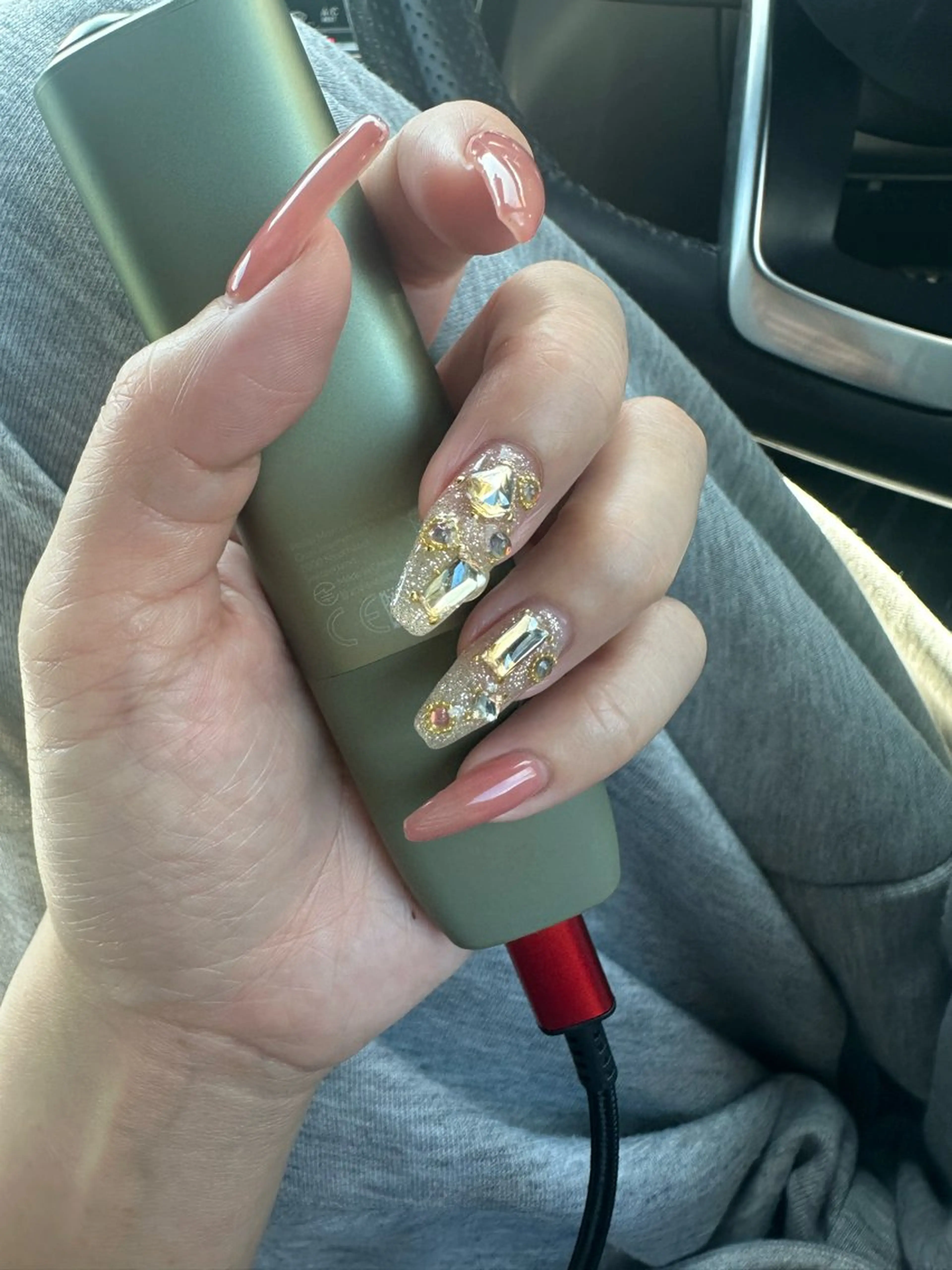 ネイル ハンドネイル Nail's AOAQUA所属・AOAQUA SHIORIのネイルデザイン