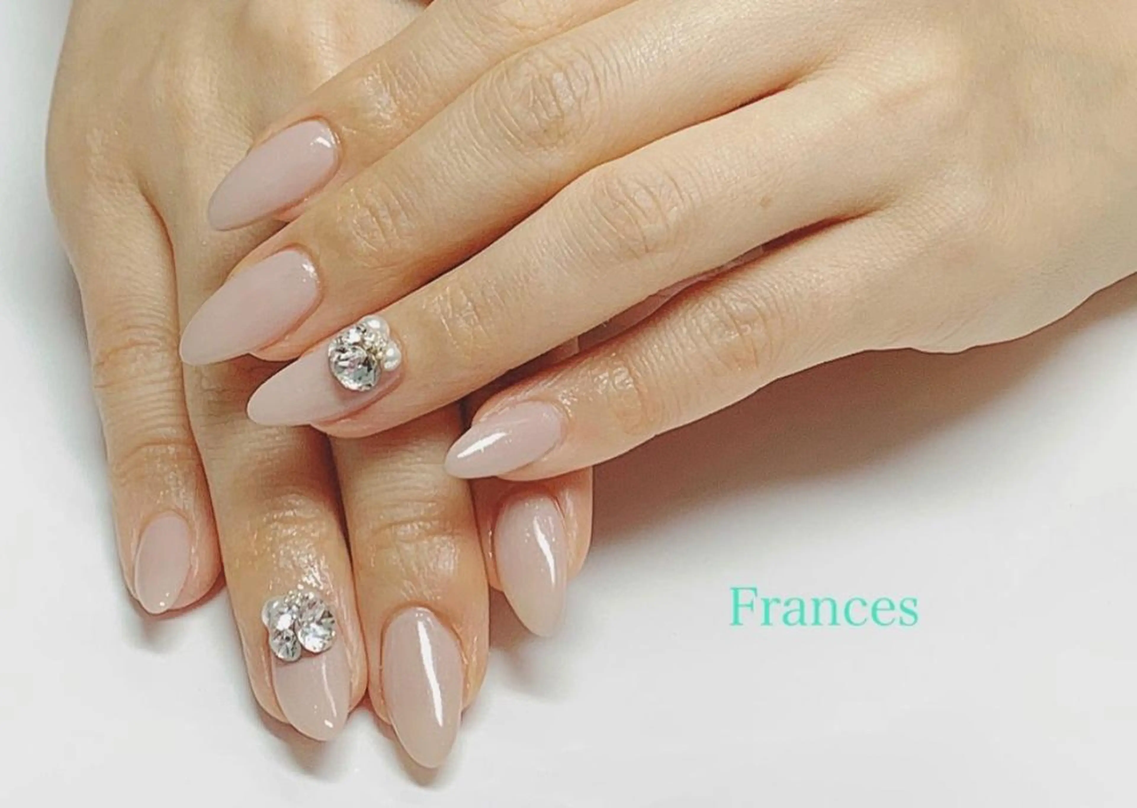 ネイル Frances 今村のネイルデザイン