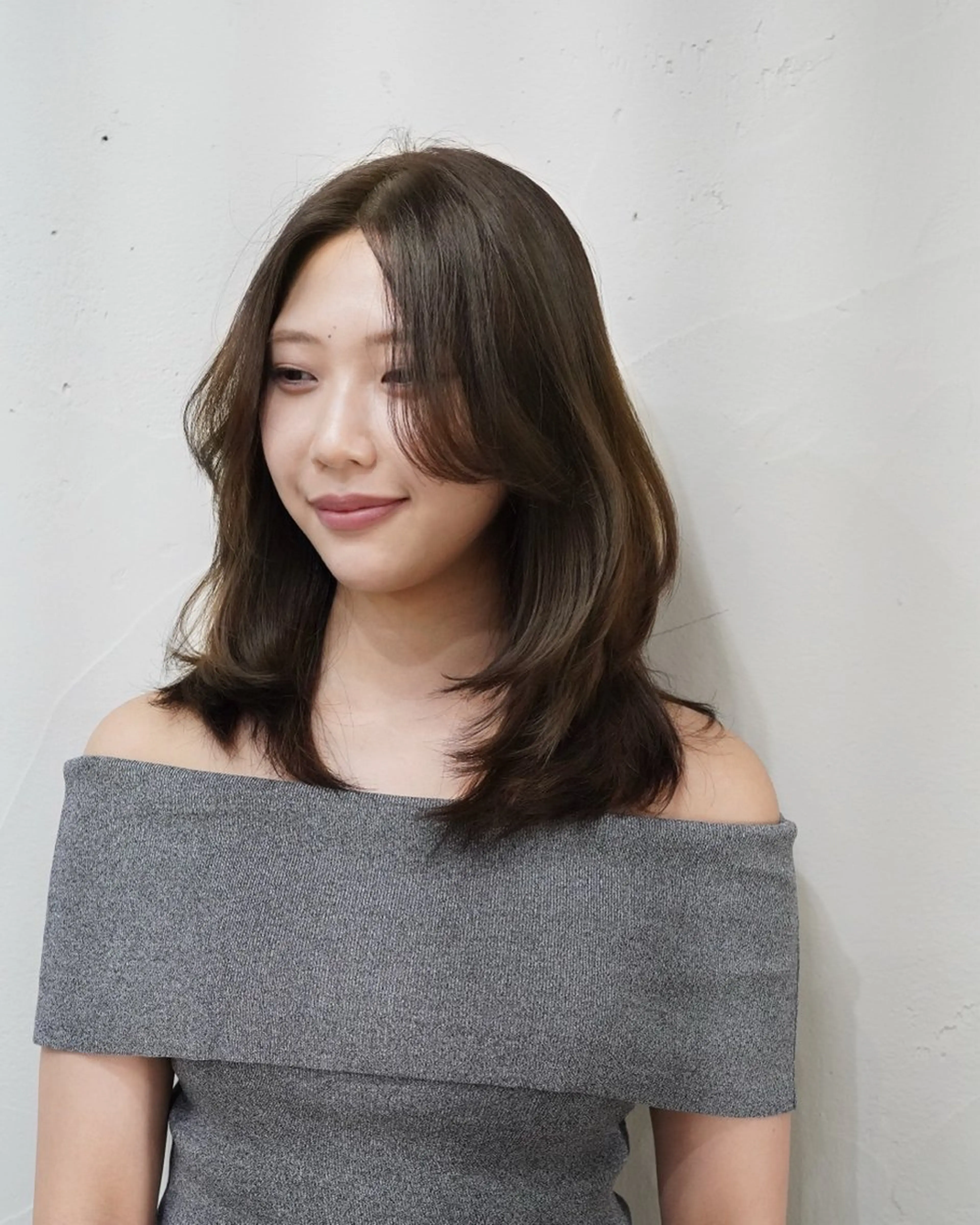 セミロング カラー ベージュカラー レイヤーカット 🪞透けヘア髪質改善 艶ベージュ/nagiのヘアスタイル