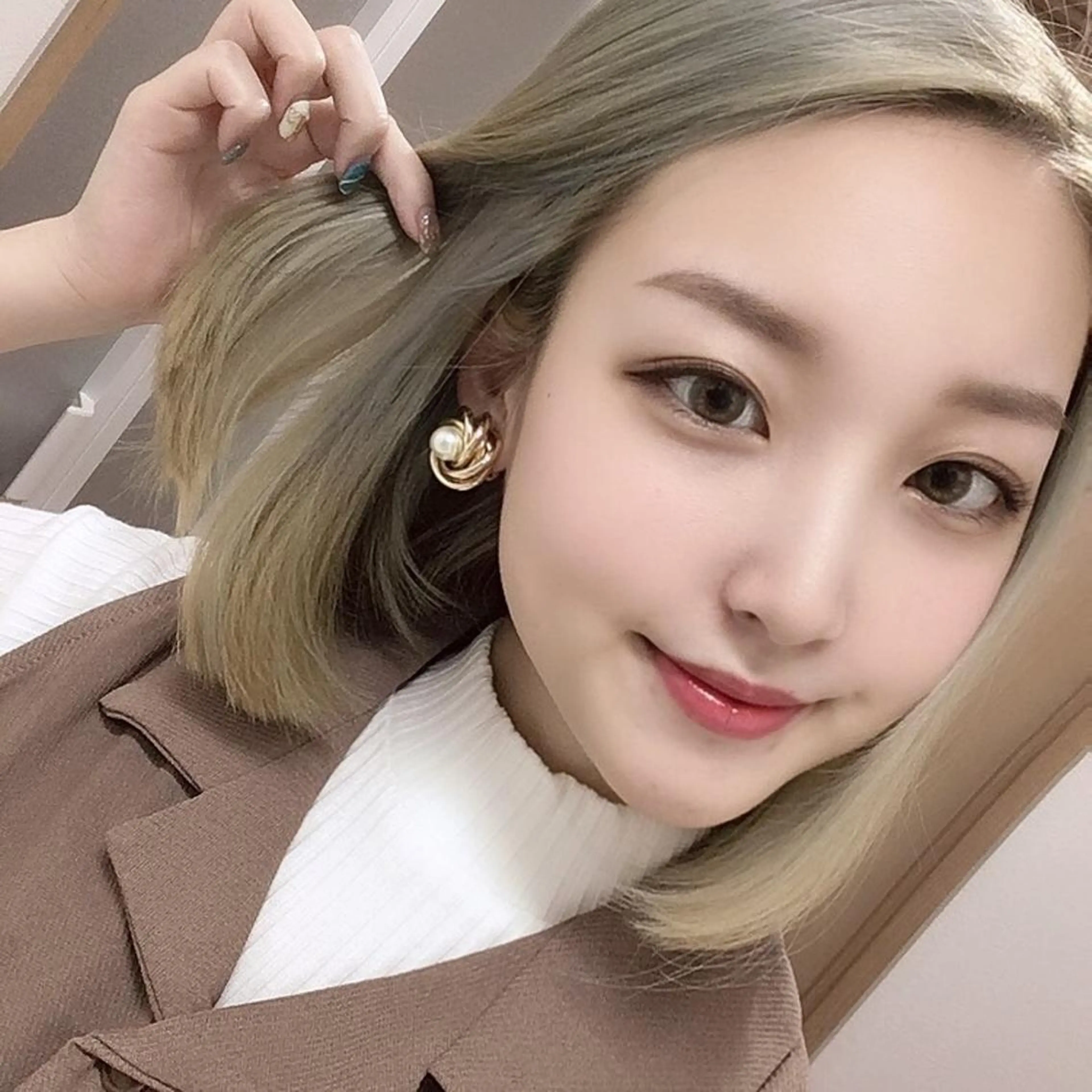 ショート Ate by little所属・青木 梢のヘアスタイル