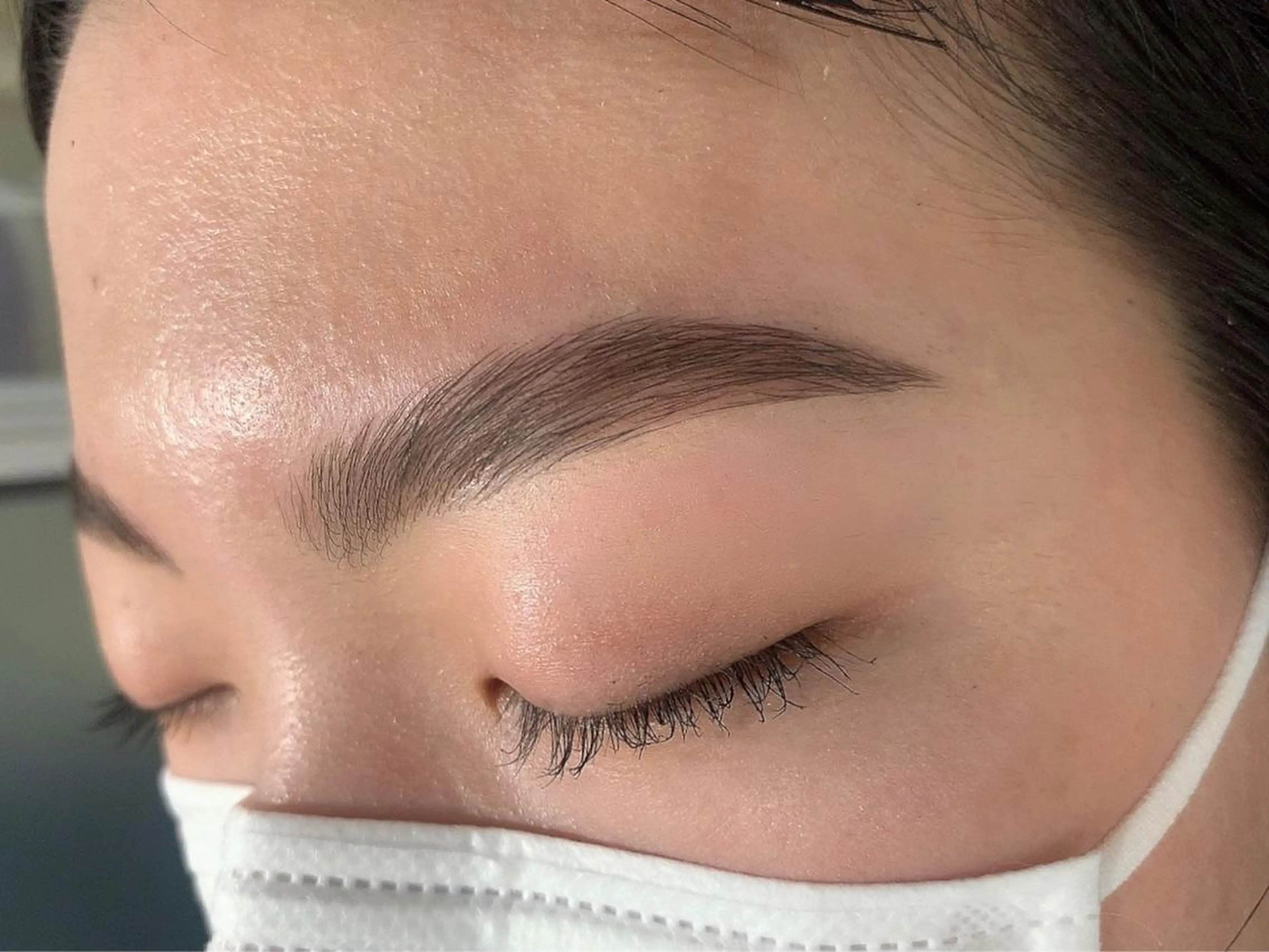 アイブロウ ハリウッドブロウリフト koyama harukaのマツエク・マツパデザイン