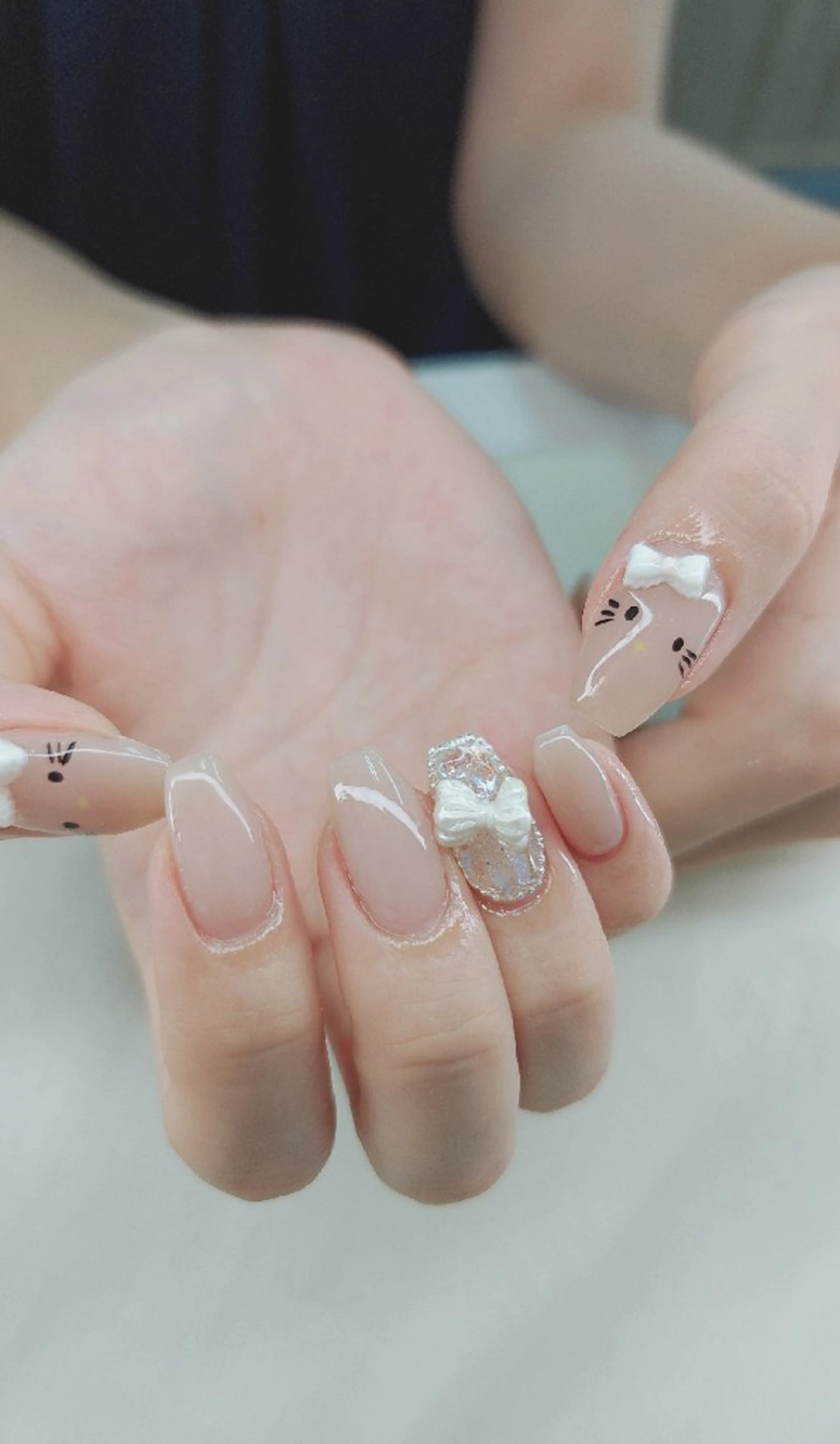 ネイル べっ甲ネイル チークネイル フレンチネイル 韓国ネイル ニュアンスネイル ハンドネイル ♡Sherry  Nail♡のネイルデザイン