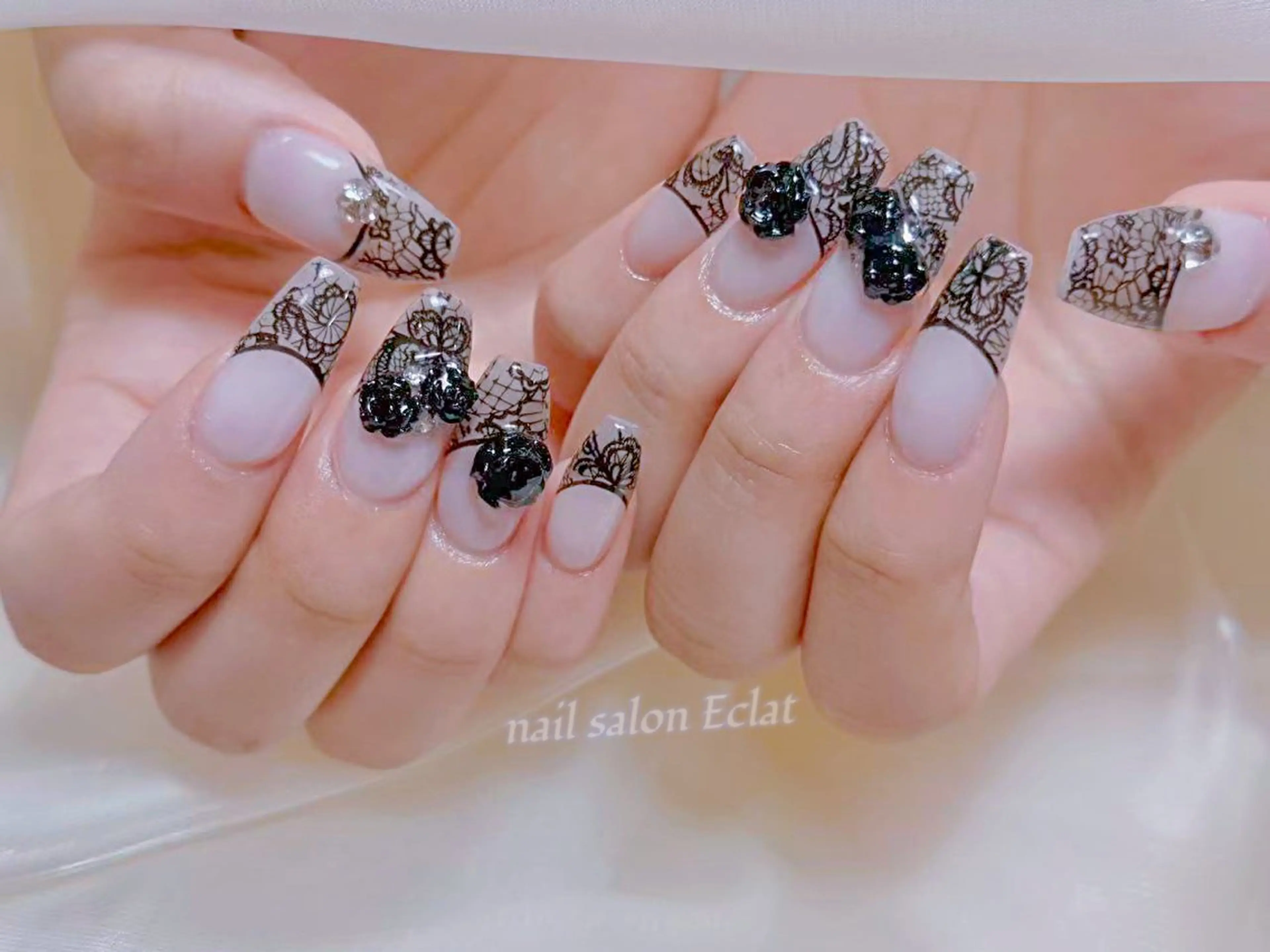 ネイル ネイルサロン エクラ 🌹【スカルプ専門】のネイルデザイン