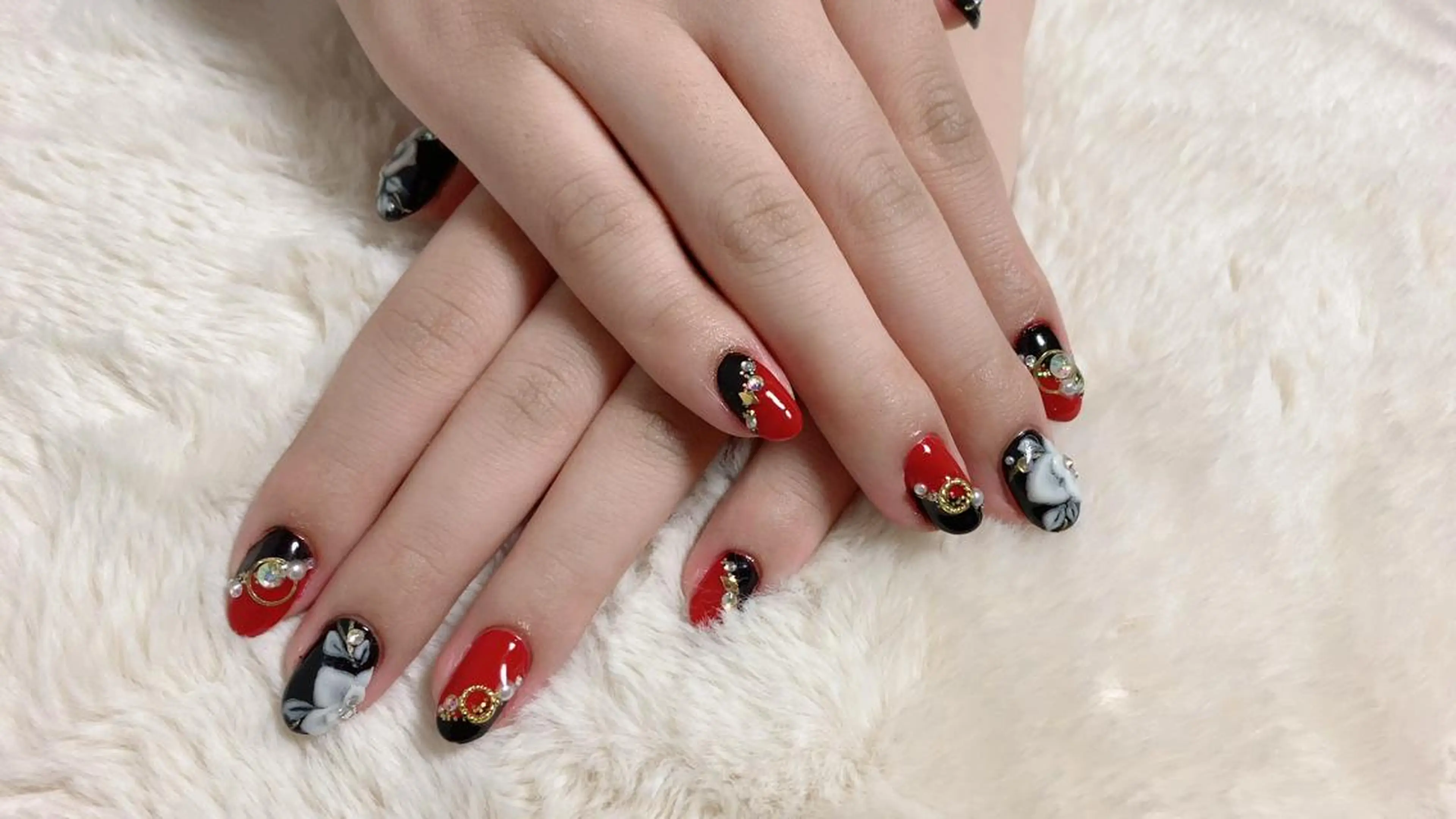 ネイル 成人式 Sourire所属・Nail Sourireのネイルデザイン