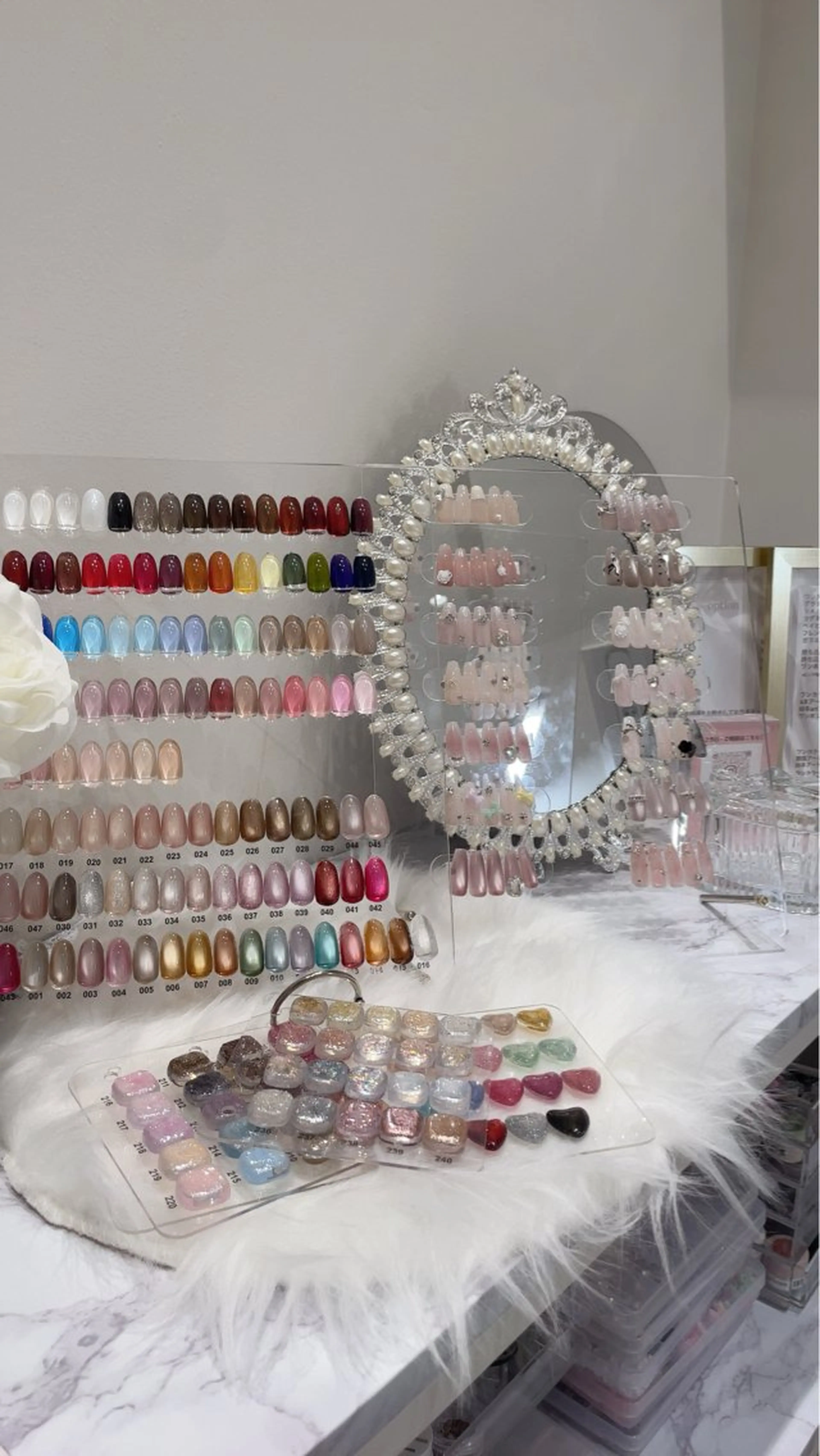 ネイル ラメ(グリッター) GO TODAY   SHAiRE SALON所属・minami🎀 矢場町ネイルのネイルデザイン