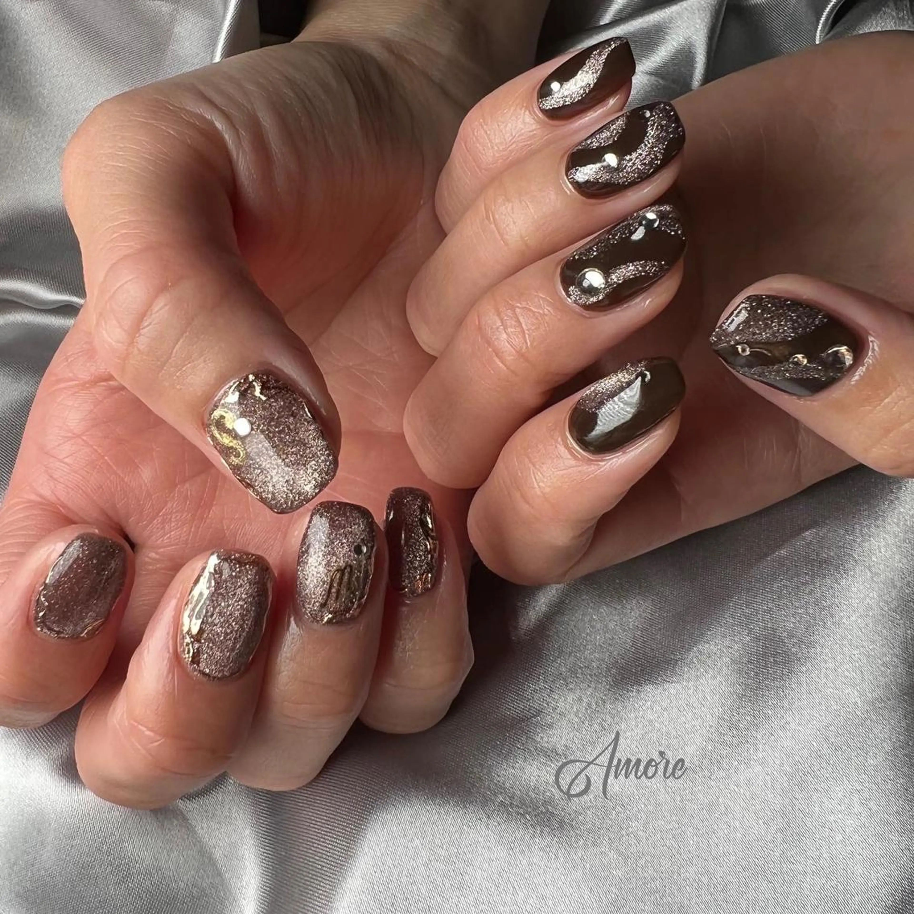 ネイル ジェルネイル ミラーネイル オフィスネイル パラジェル You kyehwaのネイルデザイン