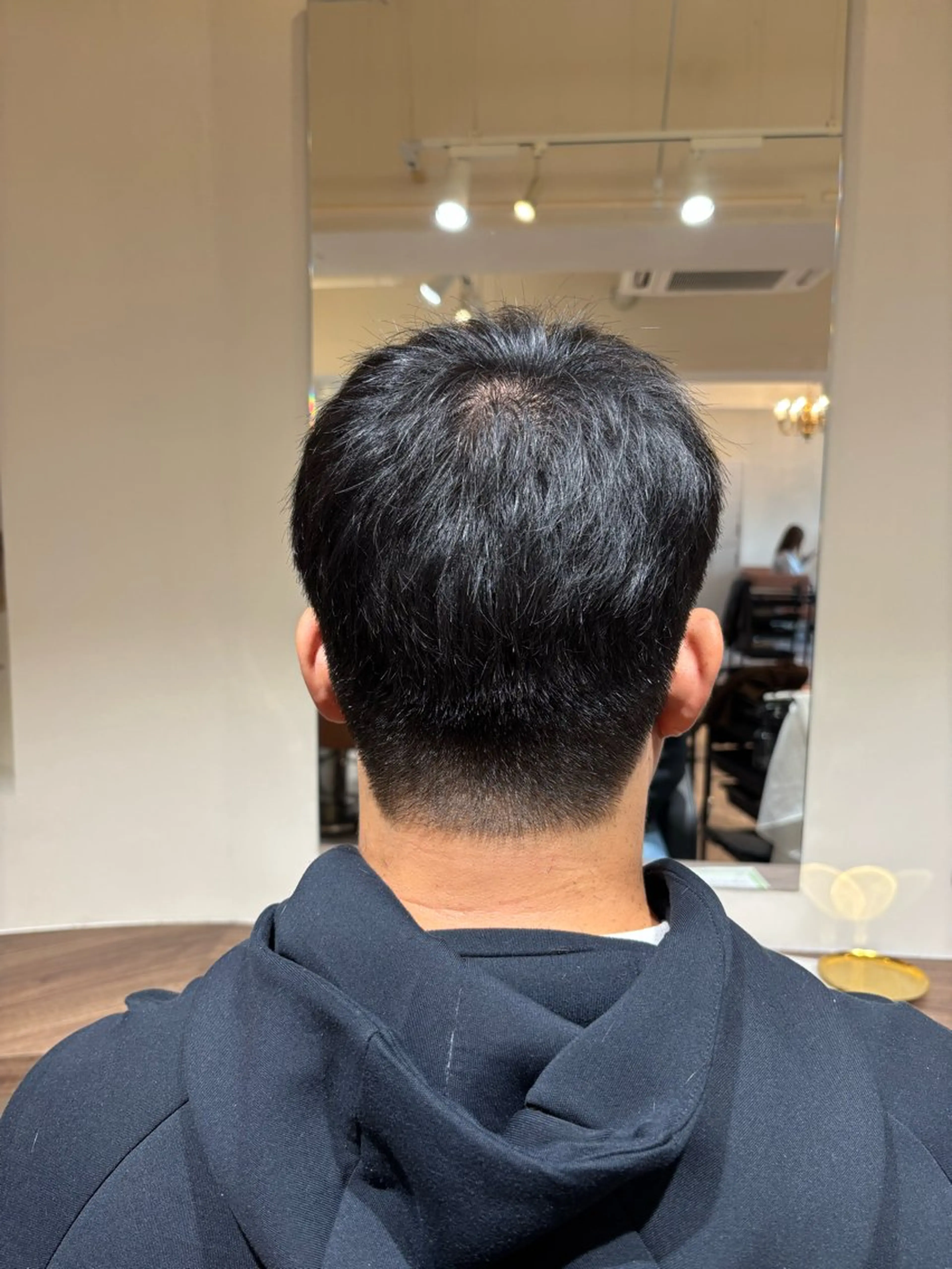 メンズ 岡本 紗依のヘアスタイル