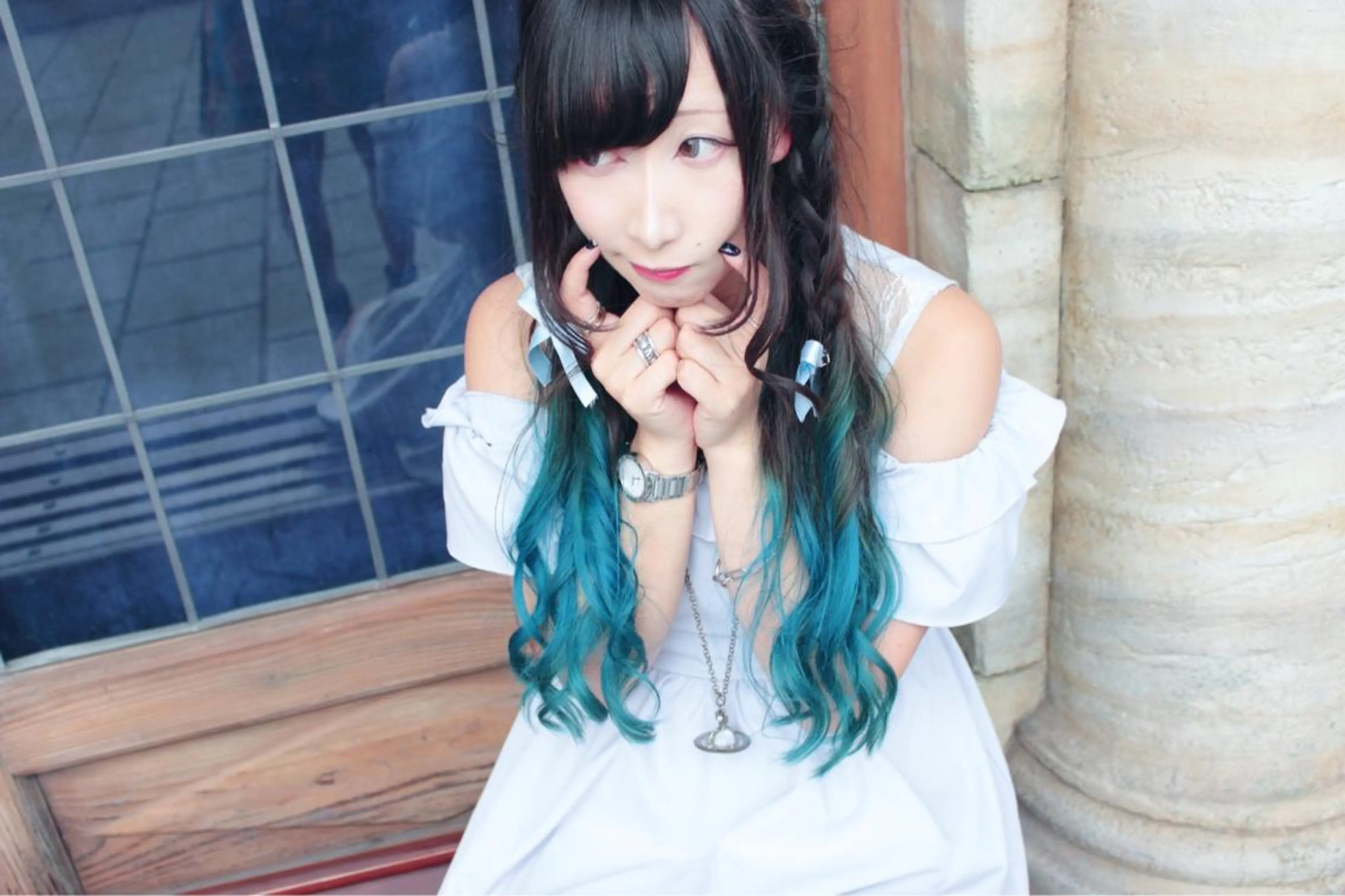 ロング カラー ヘアカラー トリートメント "PEPPU "所属・🌈推し色派手髪 ハイトーンShinのヘアスタイル