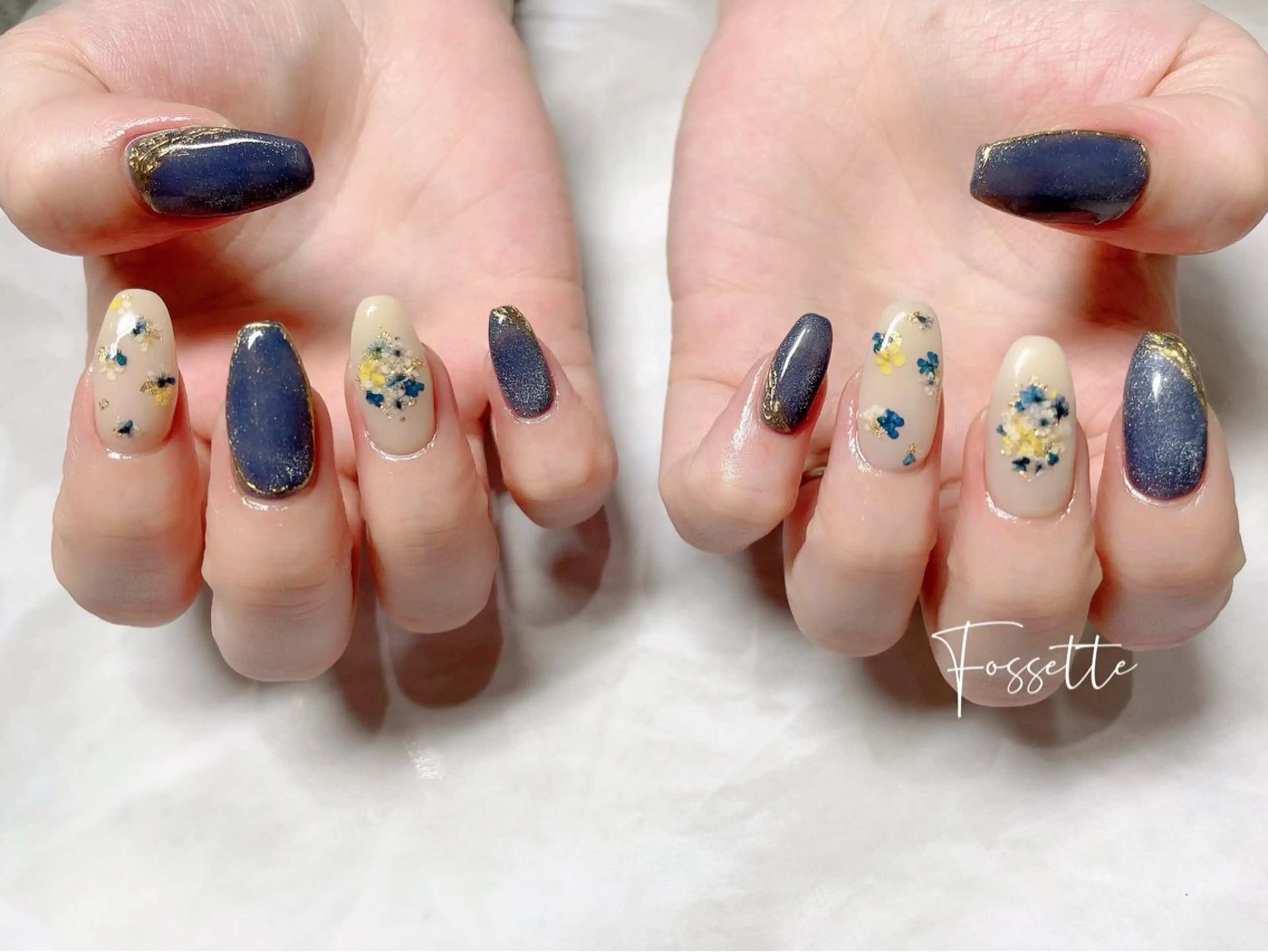 ネイル フラワーネイル マグネットネイル ミラーネイル 春ネイル nailsalon Fossetteのネイルデザイン