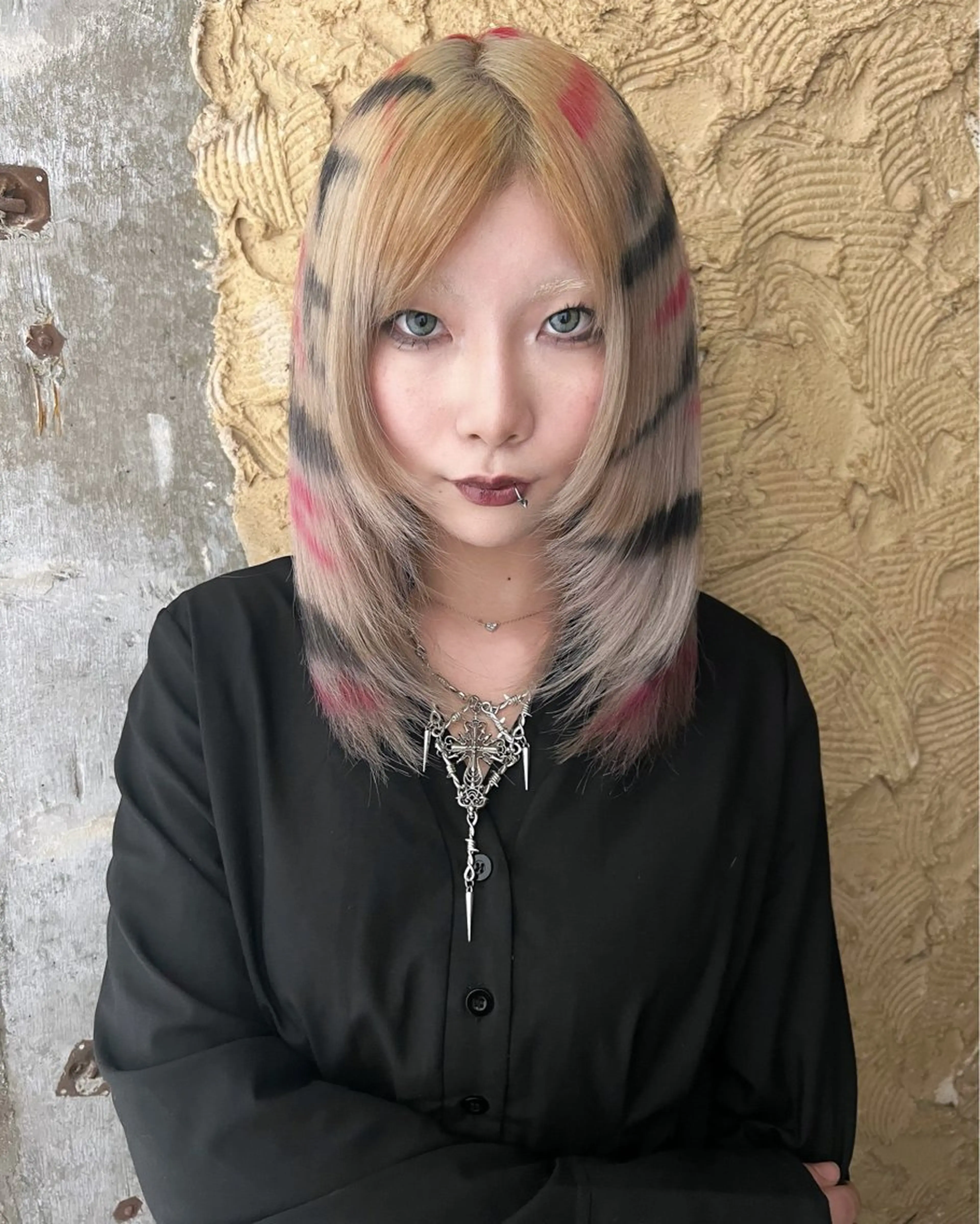 セミロング カラー カット ヘアカラー haco＋所属・圧倒的デザイン力 店長🎨RENAのヘアスタイル