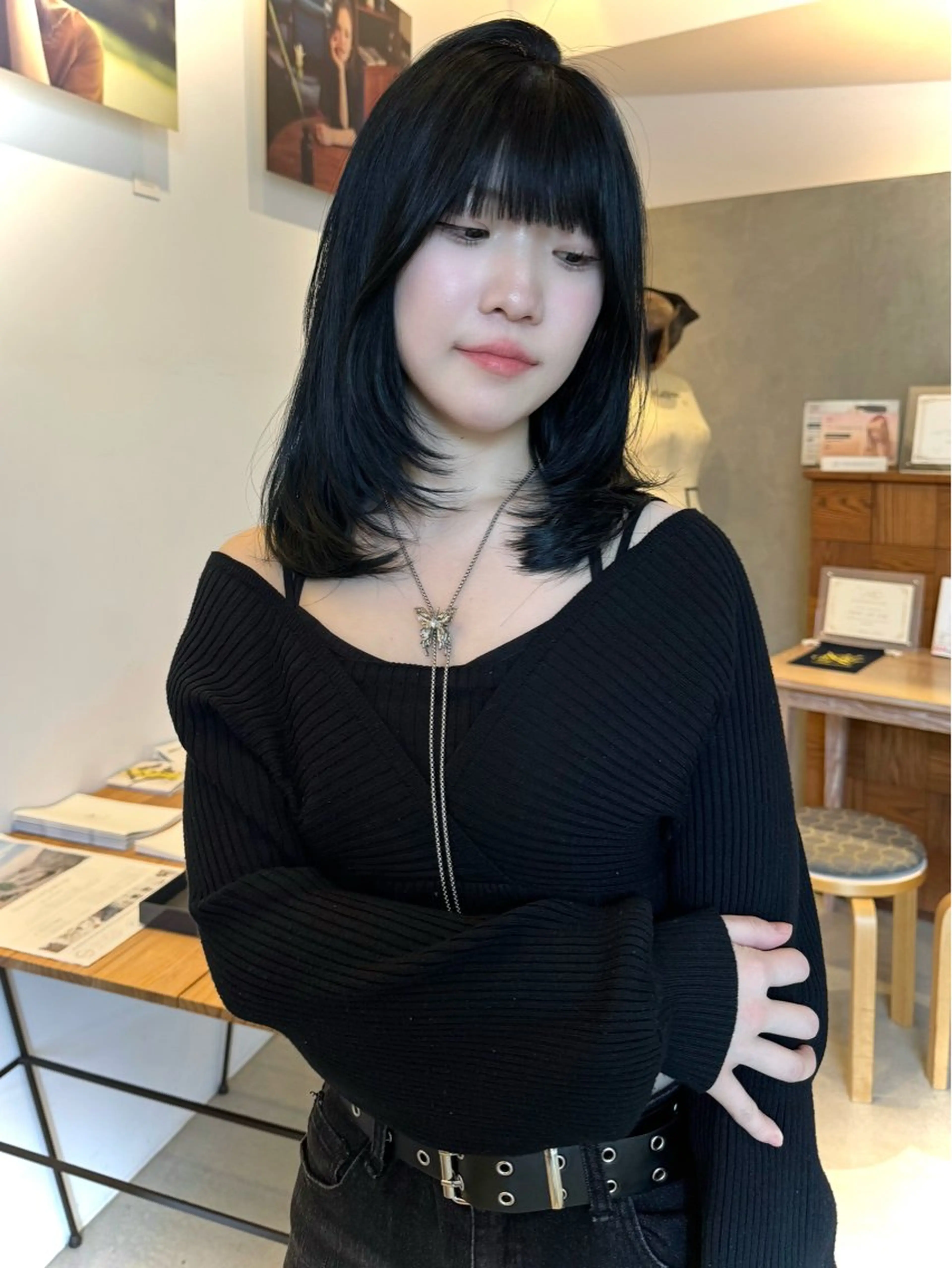 ミディアム レイヤーカット カット ヘアカラー トリートメント SOYON nanamiのヘアスタイル