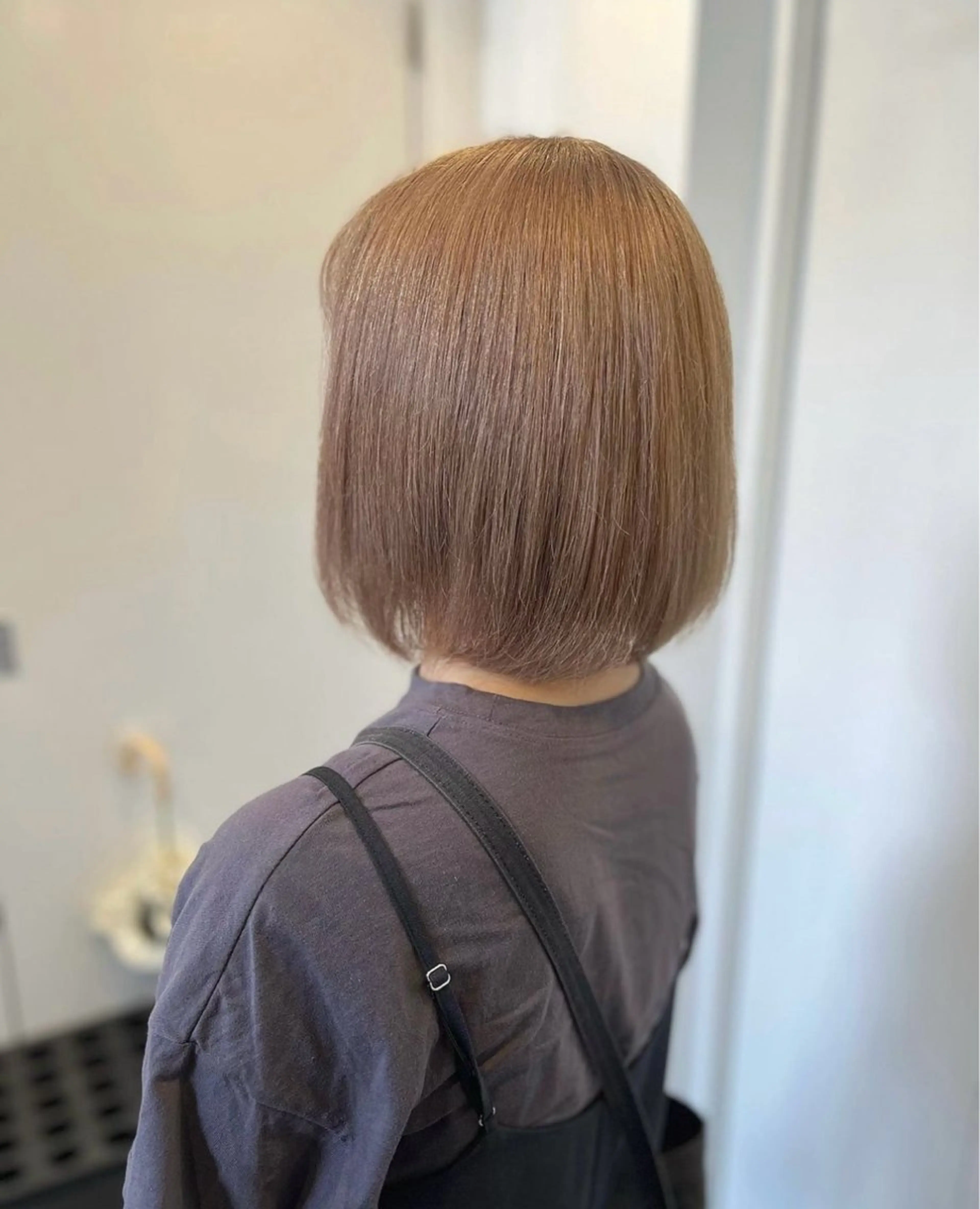 セミロング カラー HIMENO🫧 stylist🤍のヘアスタイル