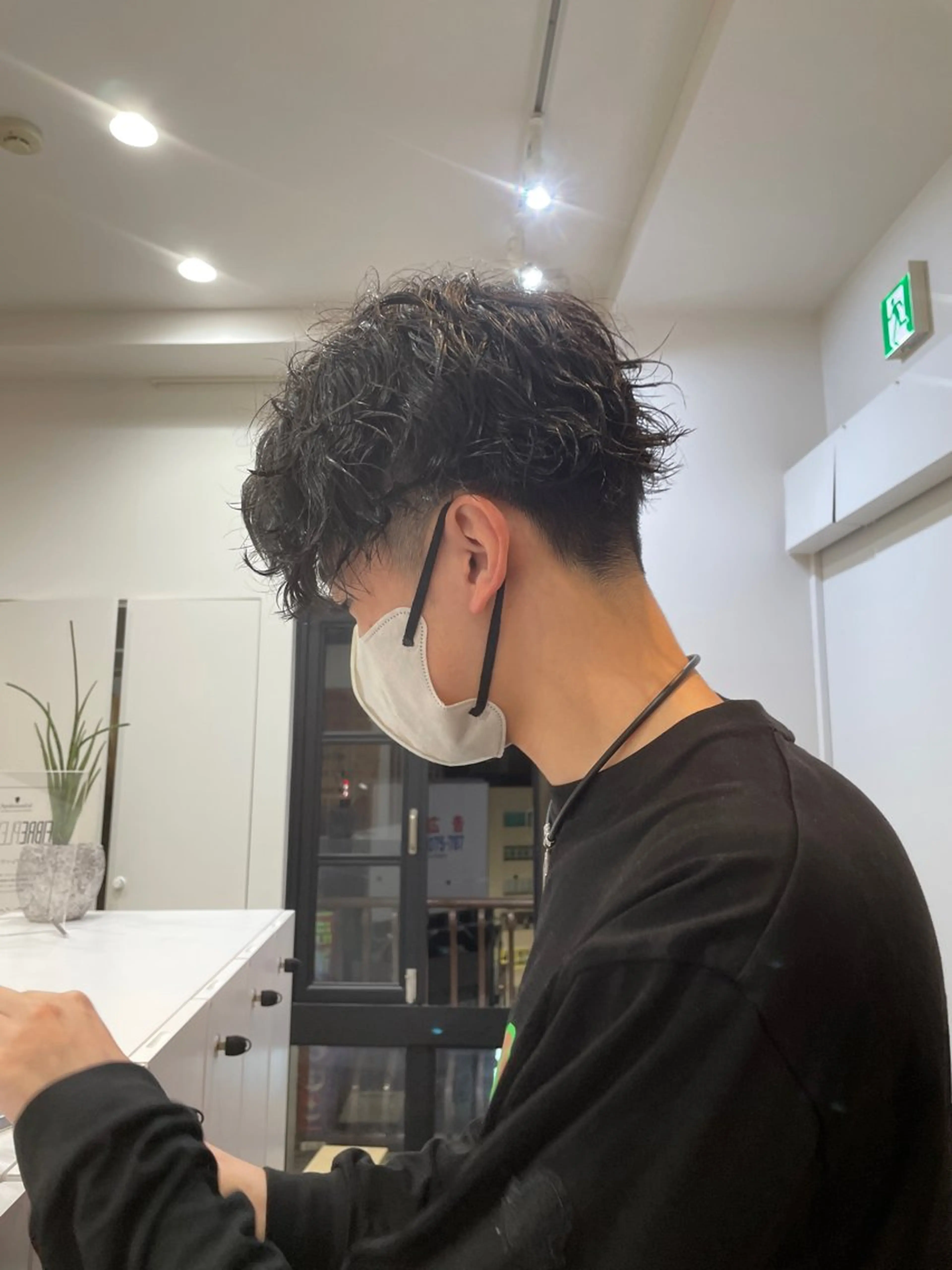 パーマ メンズ オオシロ ユウマのヘアスタイル