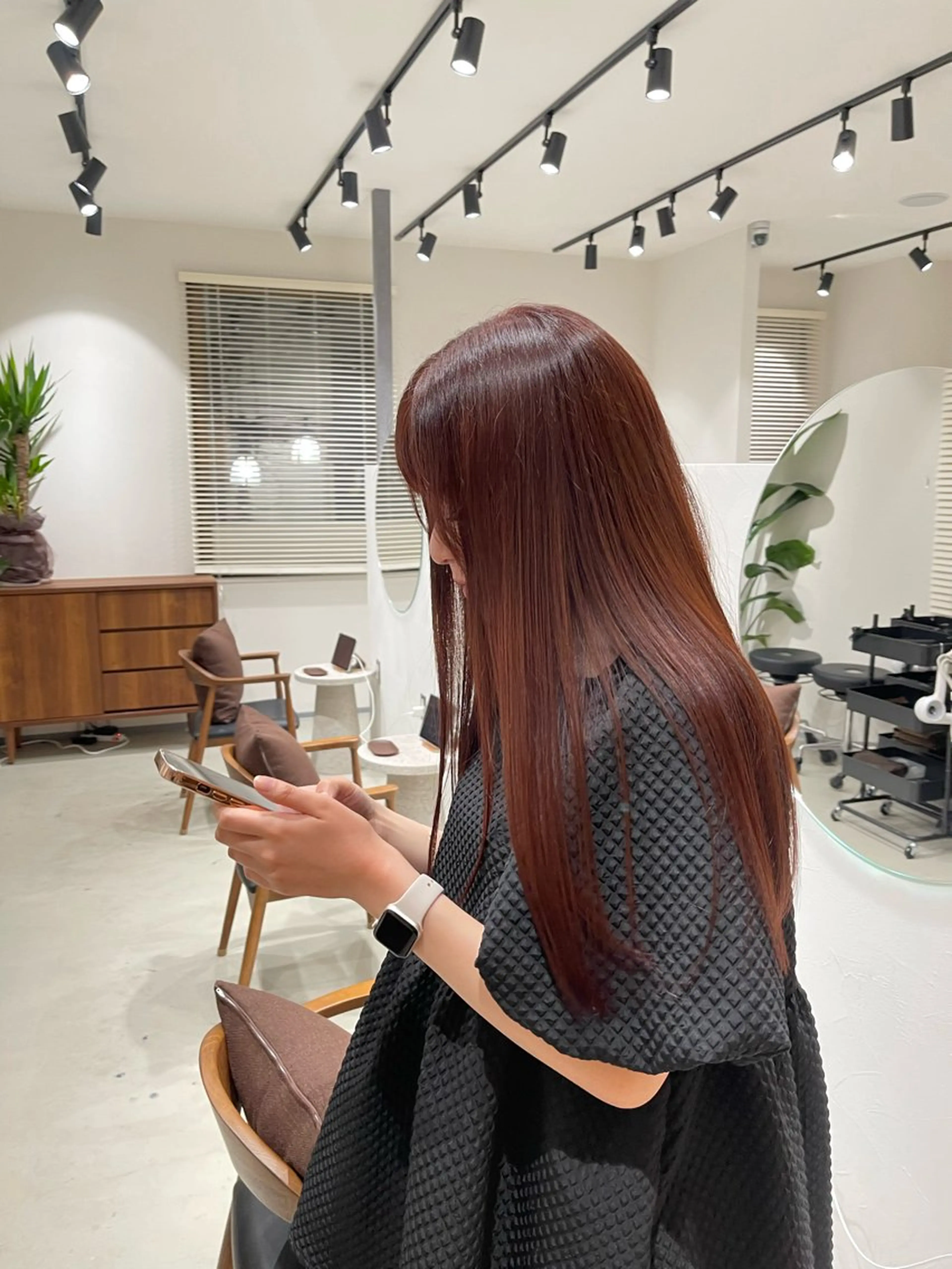 カラー ボブ/レイヤー /河内温太のヘアスタイル