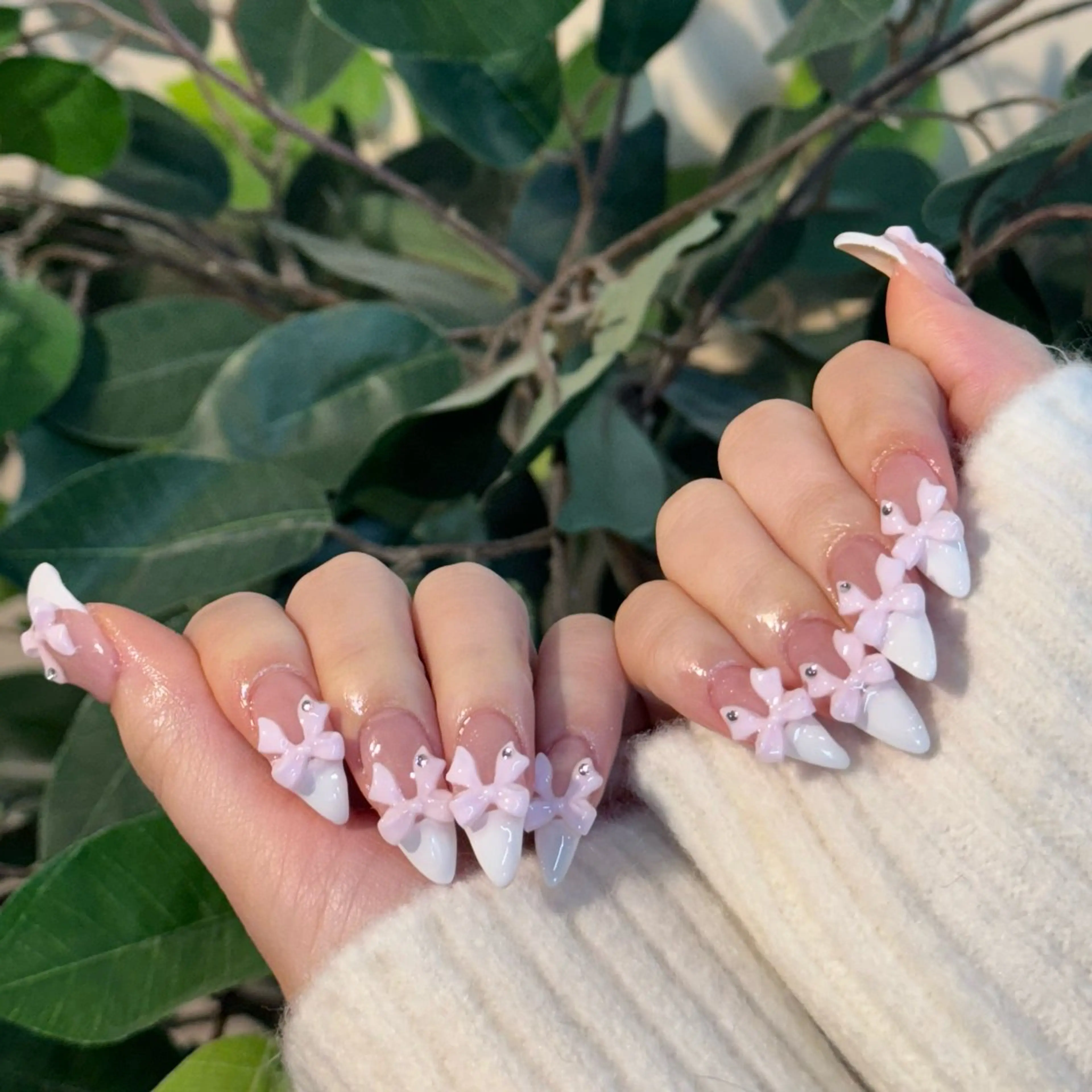 ネイル ハンドネイル ☁️BLITZ 🎀笠原雪音🎀のネイルデザイン