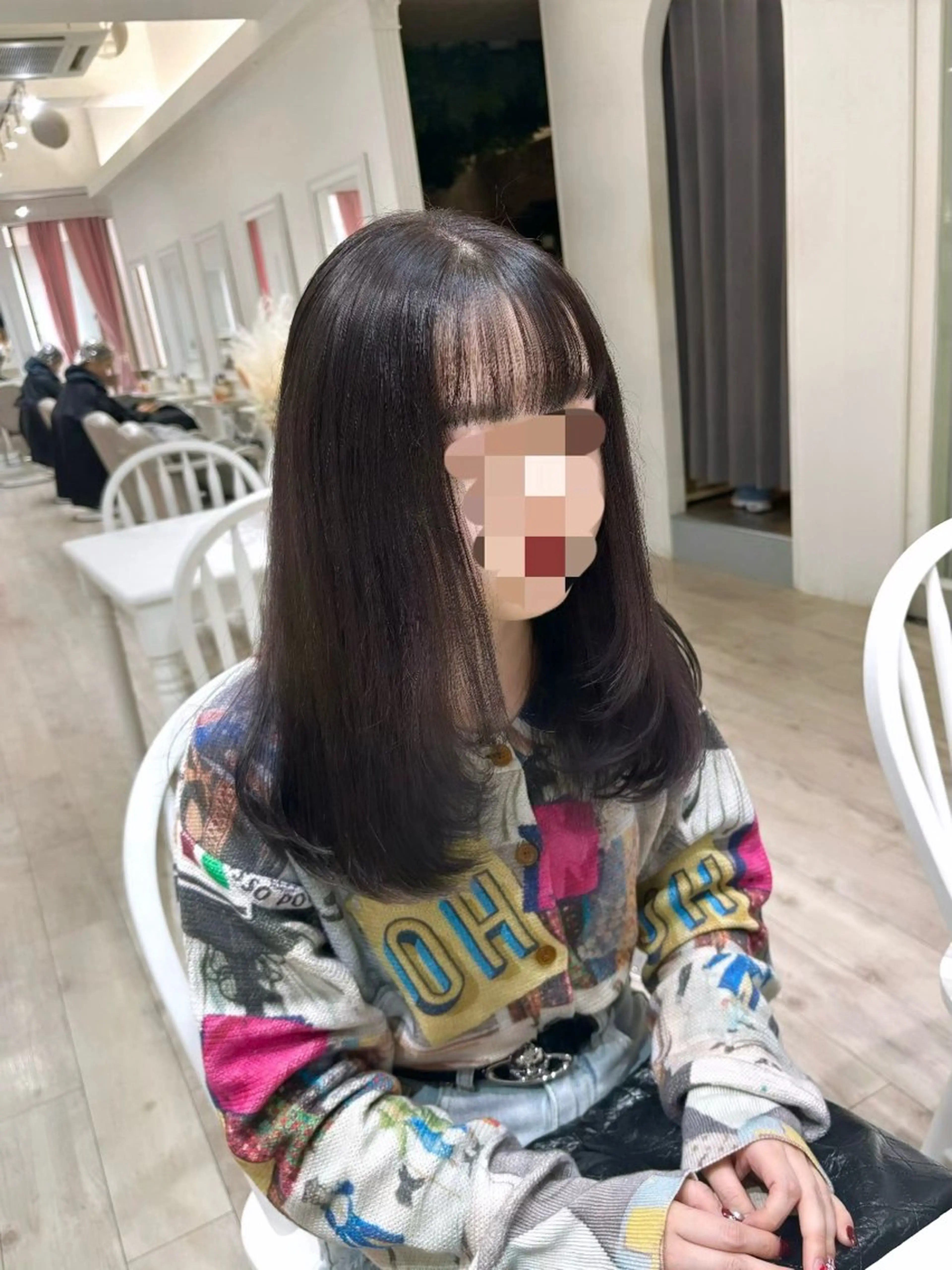 ミディアム カラー ディープラベンダー ラベンダーカラー 顔まわりレイヤー レイヤーカット カット ヘアカラー Eliss 堀江所属・暖色カラー🎀 門内 梨真のヘアスタイル