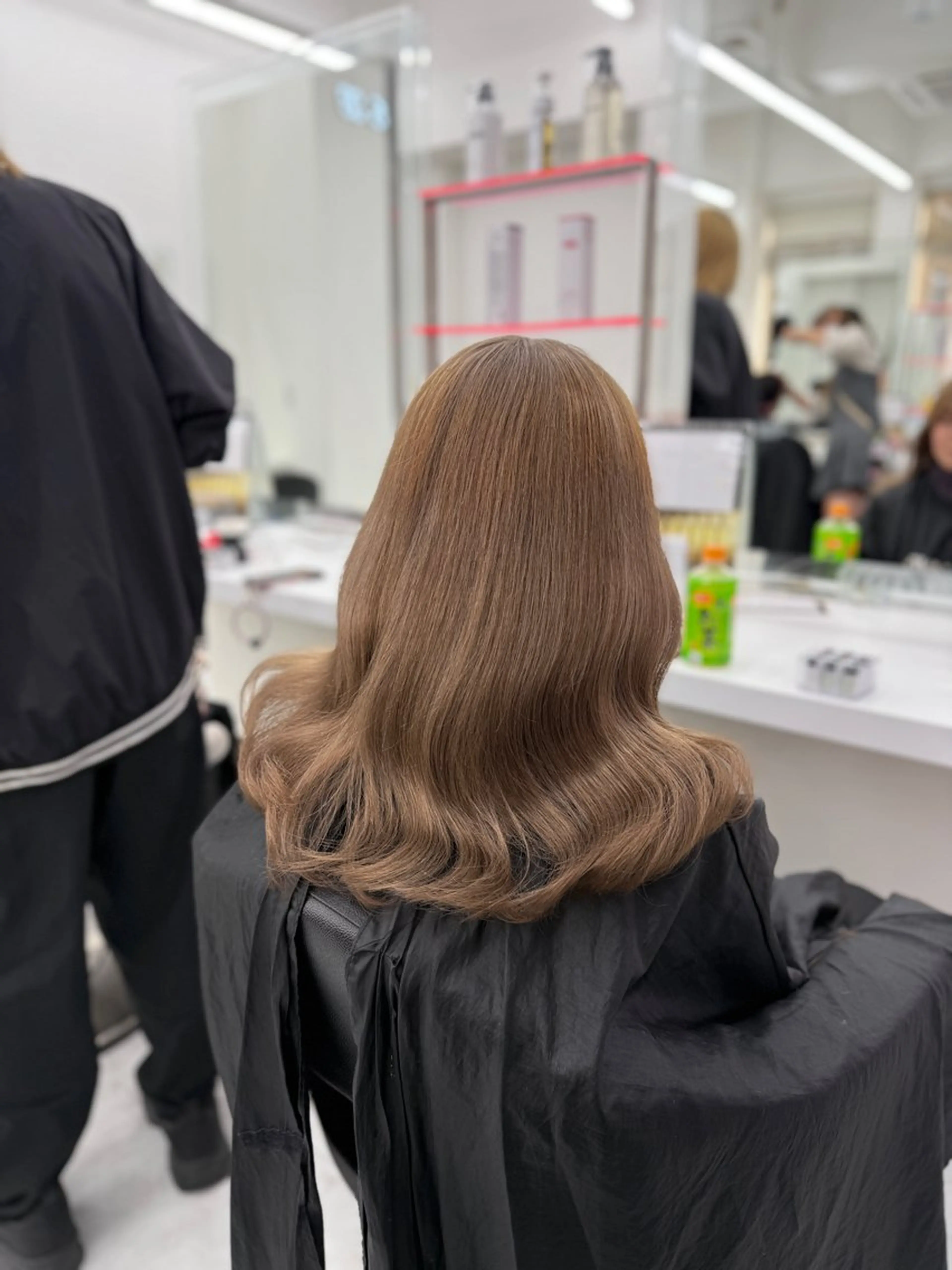 ミディアム カラー ヘアアレンジ カット ヘアカラー トリートメント ヘッドスパ ヘアセット 🎀Girly艶髪カ ラー🎀Harukaのヘアスタイル