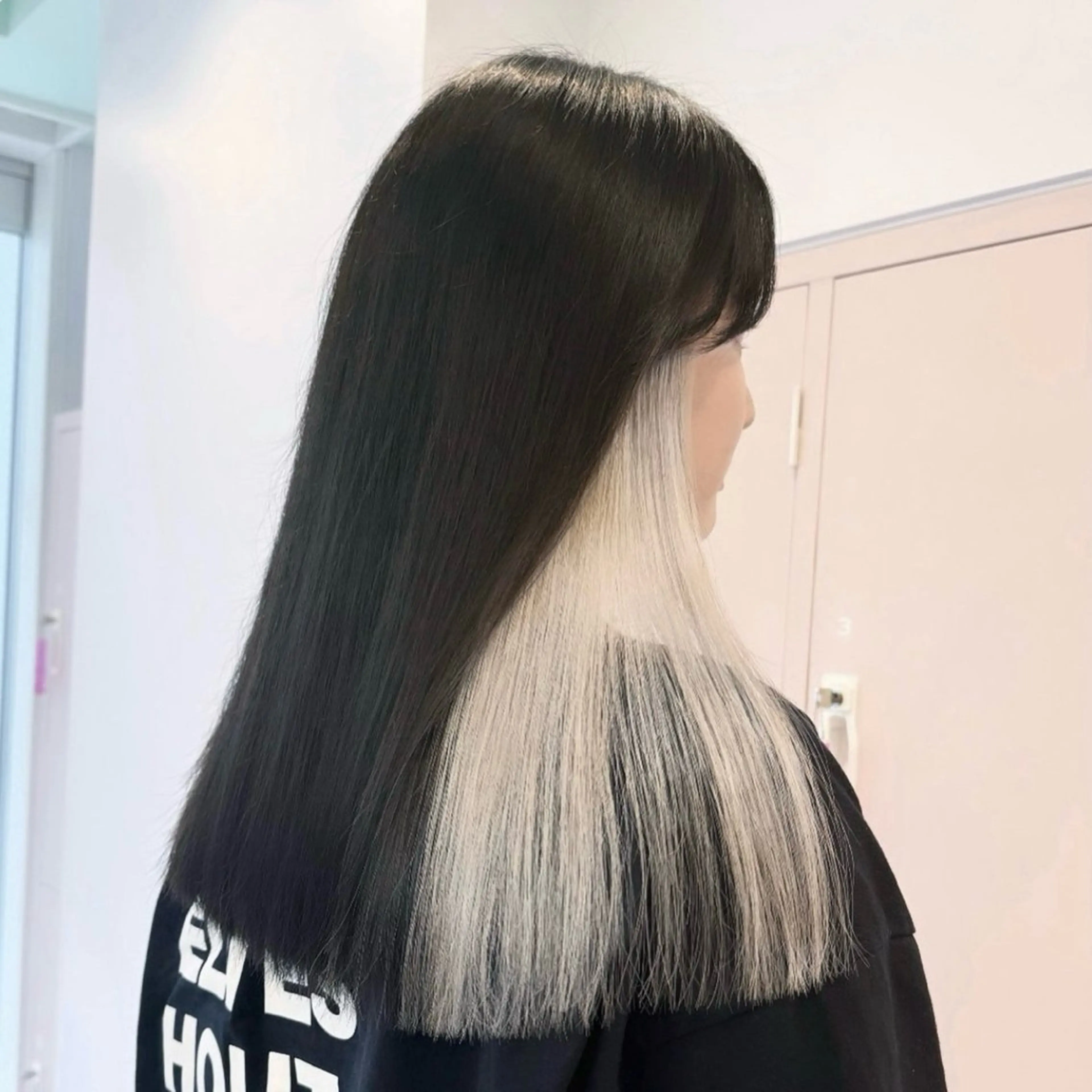 ロング R 横浜【アール】所属・ハイトーン/韓国 ヘア　momo˚✧₊のヘアスタイル