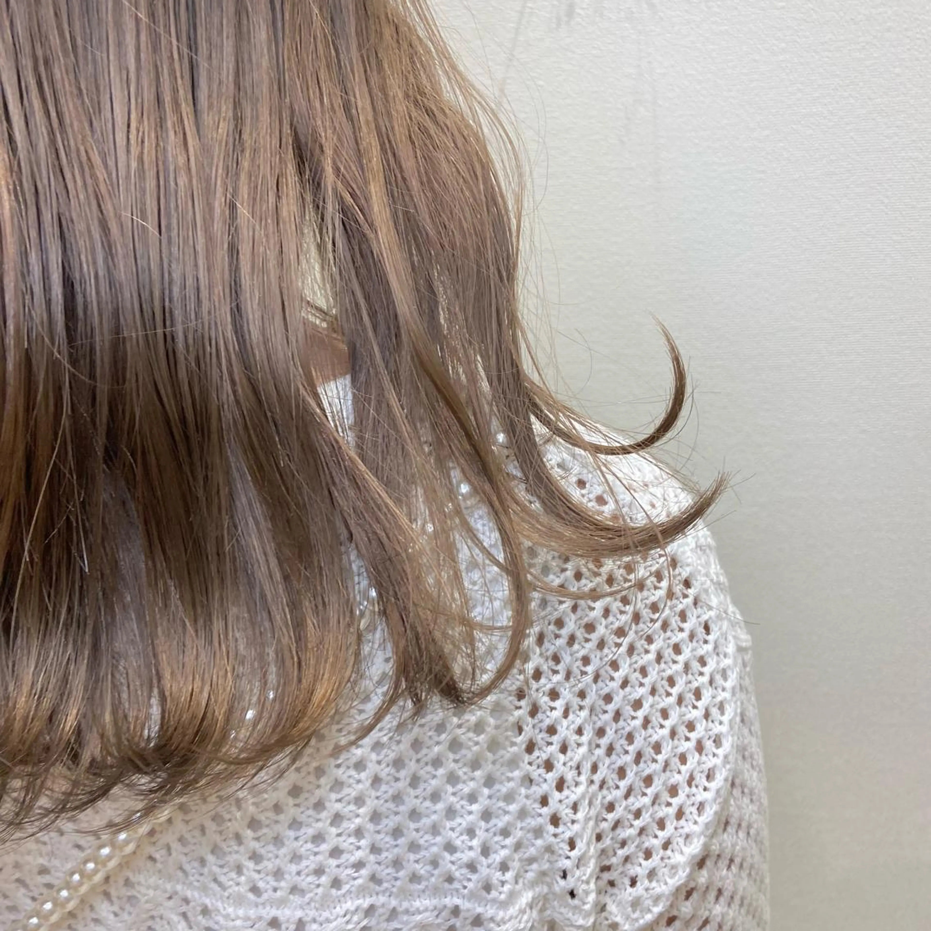 セミロング カラー 🚀MOEKA ᵕ̈ ハイトーン💫のヘアスタイル