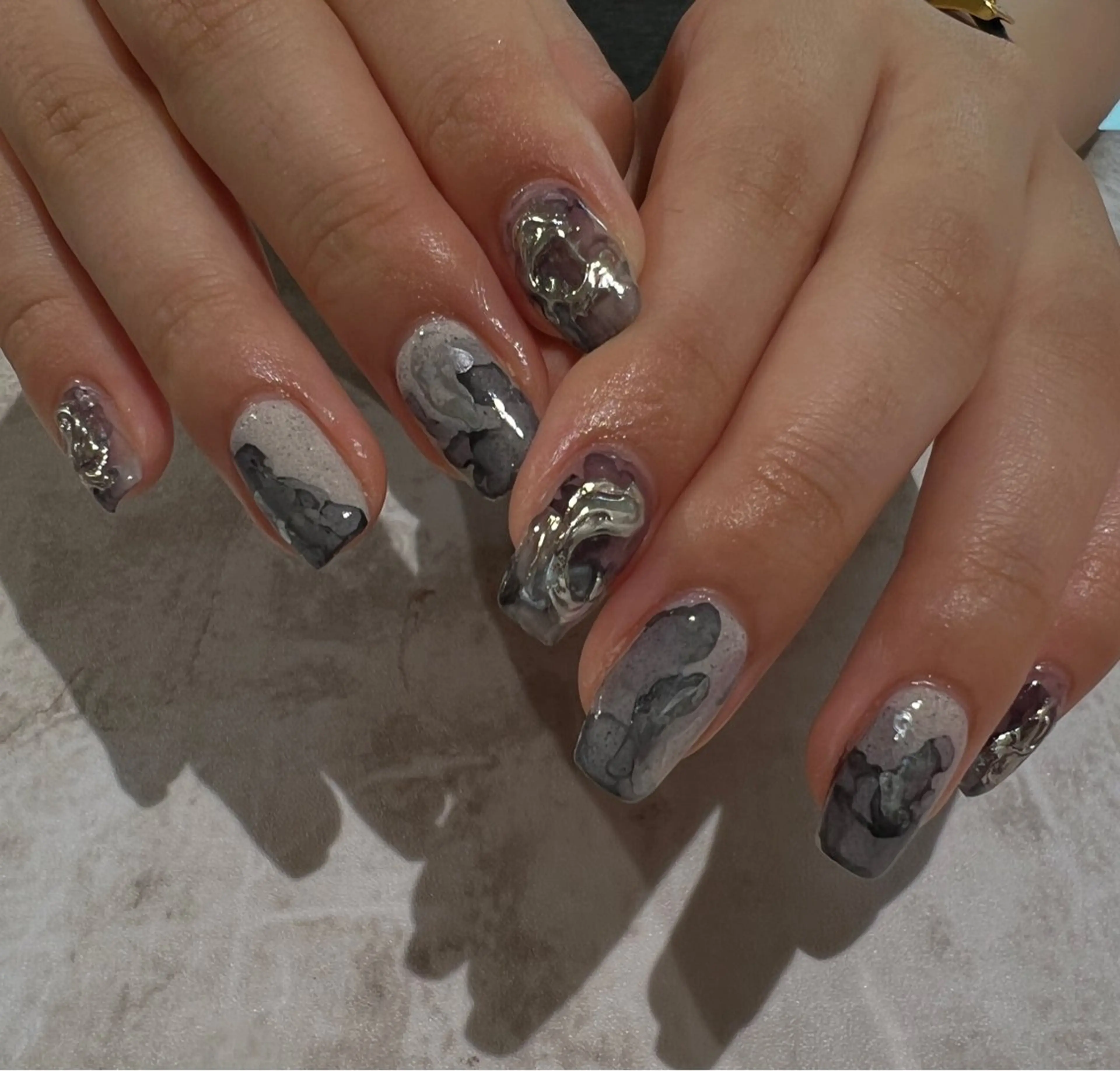 ネイル Hikari 🌺のネイルデザイン