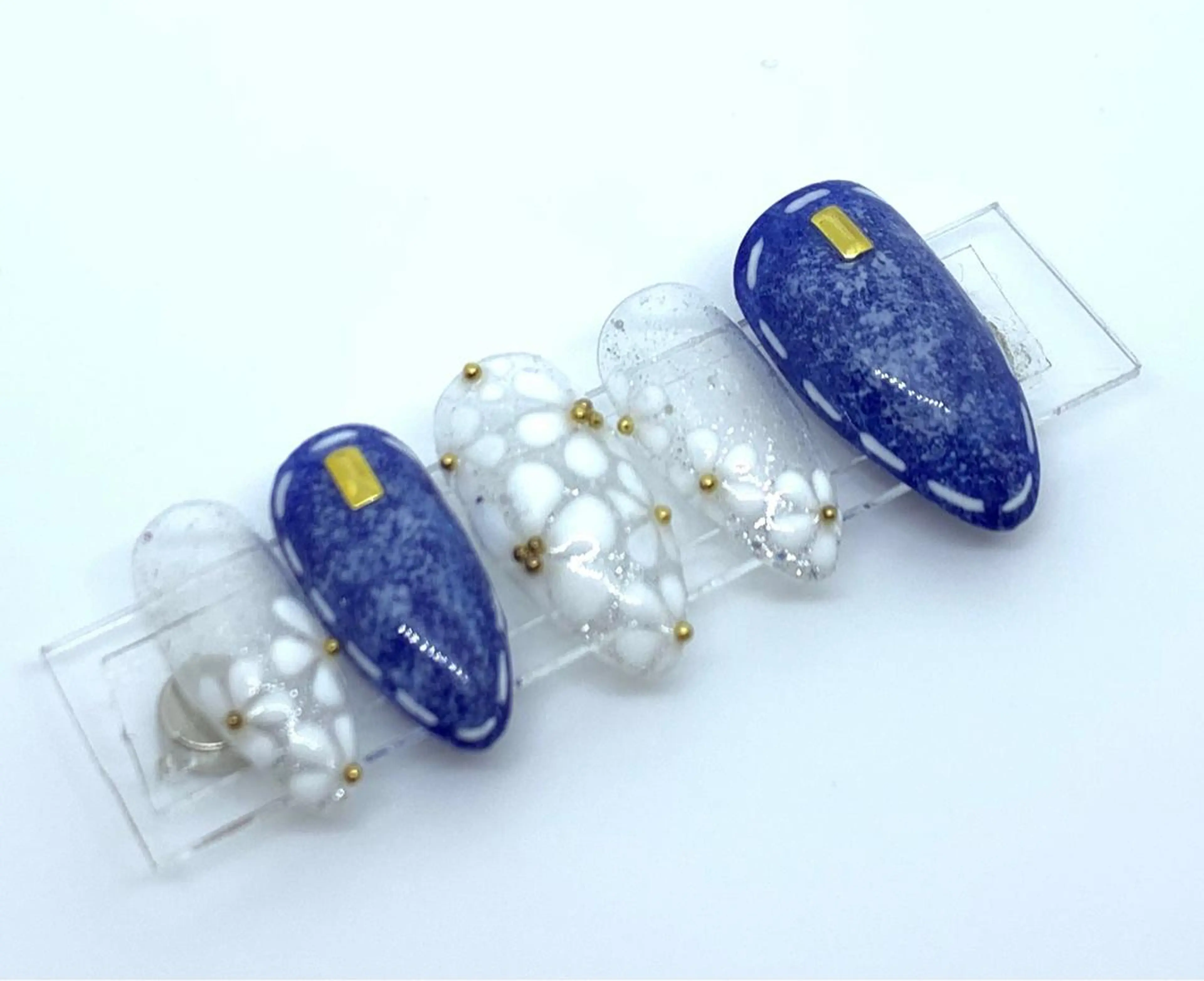 ネイル Bellina Aiのネイルデザイン