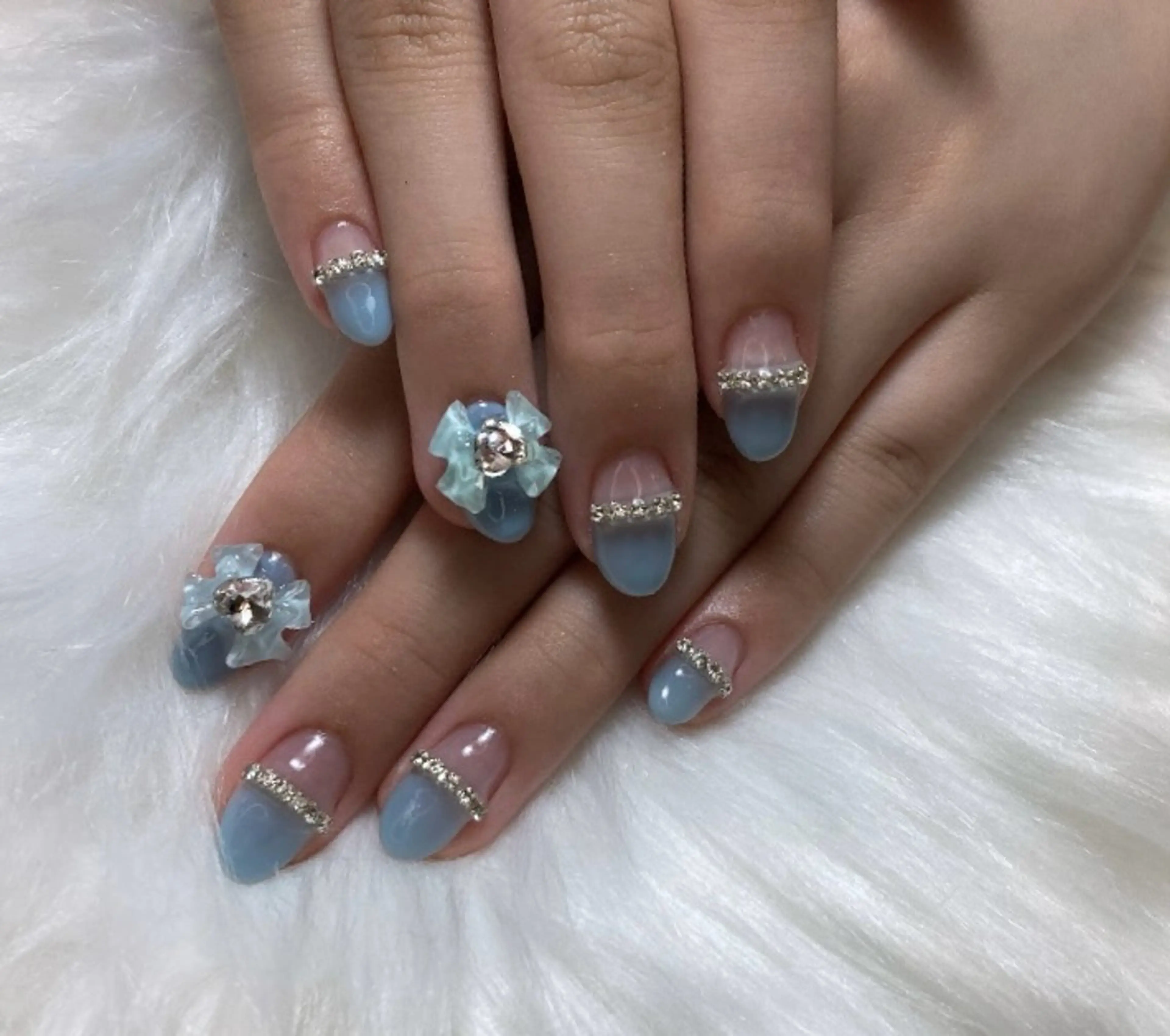 ネイル 🫧yua 🌸🫧のネイルデザイン