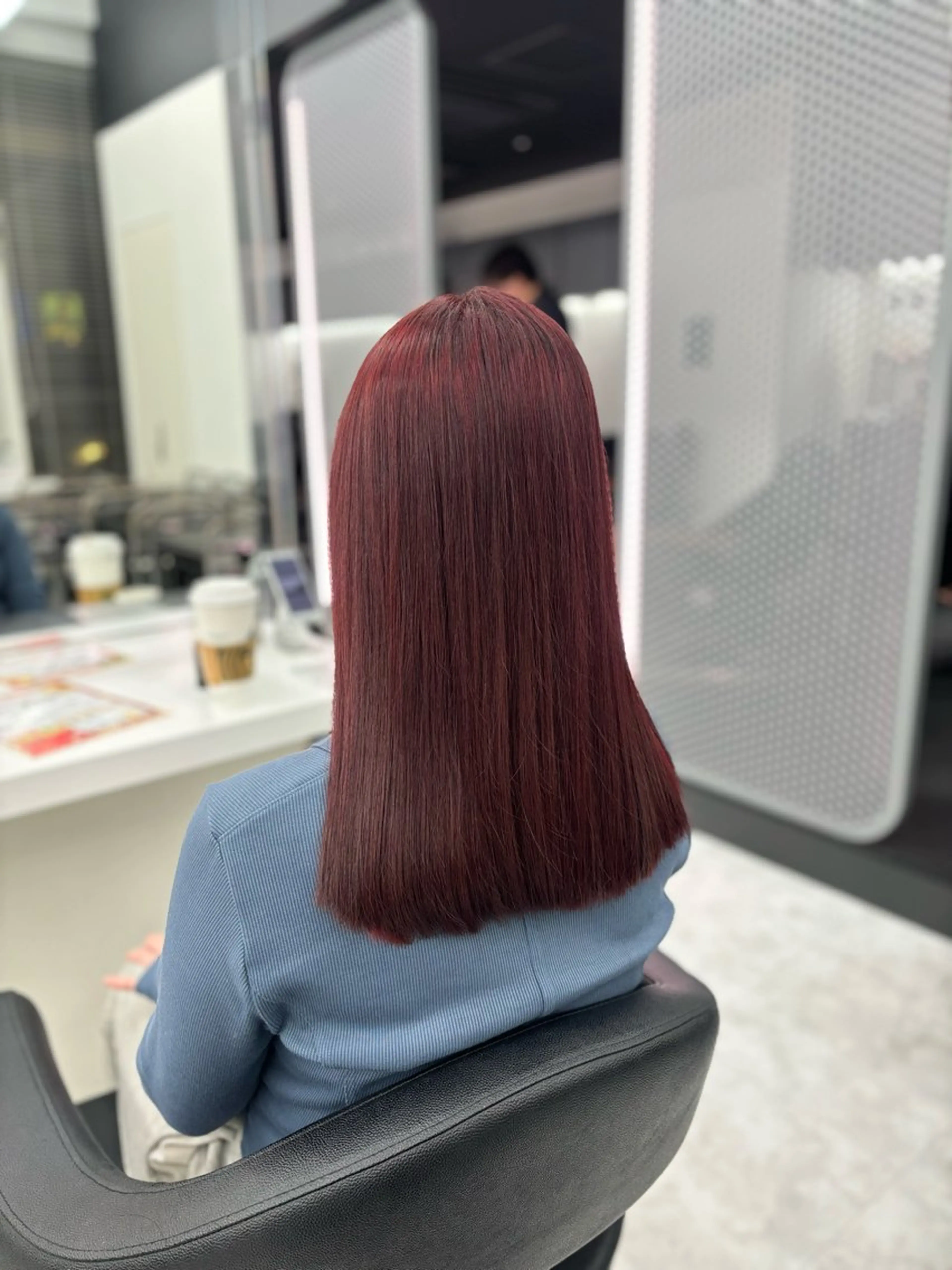 セミロング カラー 🤍レイヤー/顔周り /hirari🤍のヘアスタイル