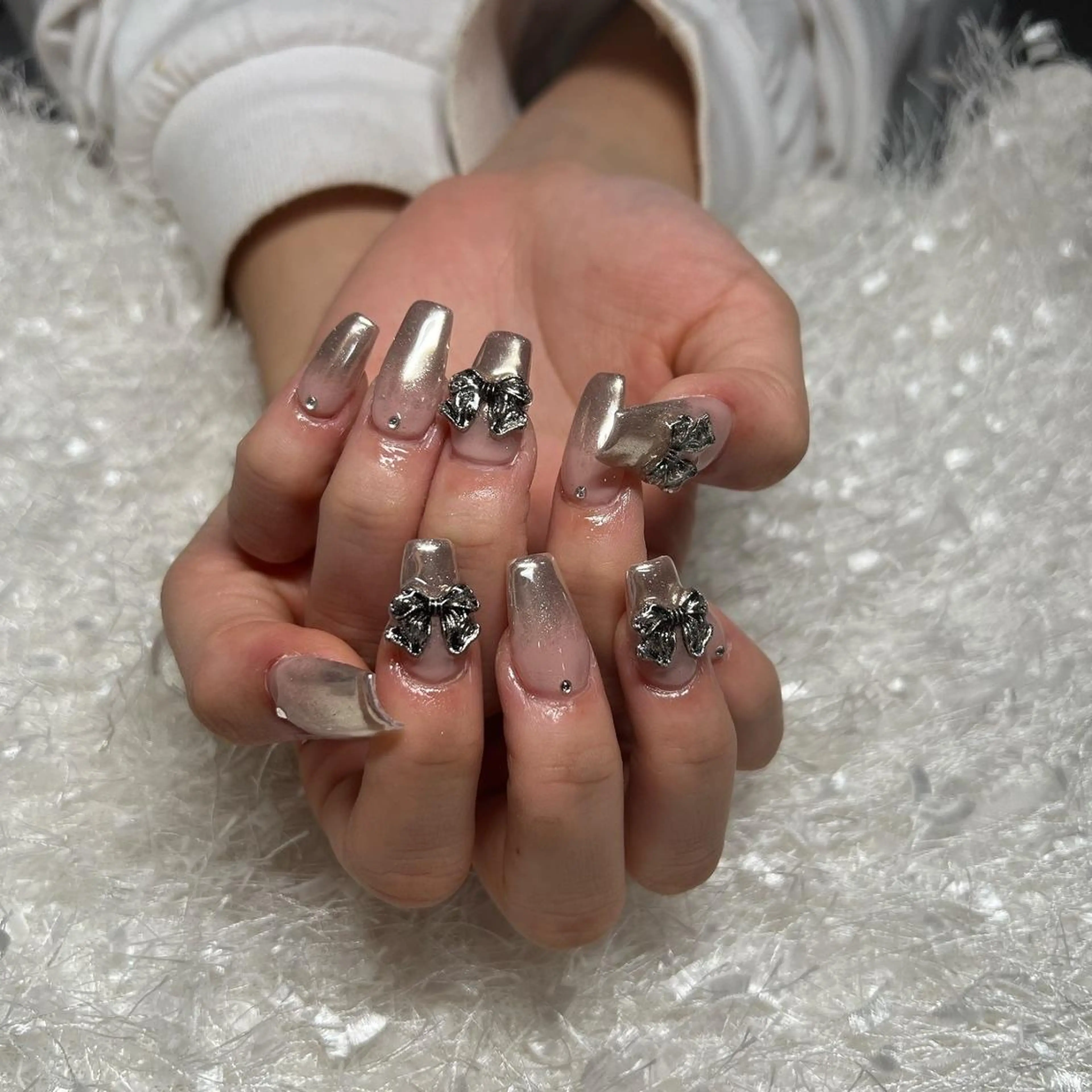 ネイル 長さ出し フレンチネイル ジェルネイル グラデーション 韓国ネイル ハンドネイル Nail&eye Belire 新宿のネイルデザイン