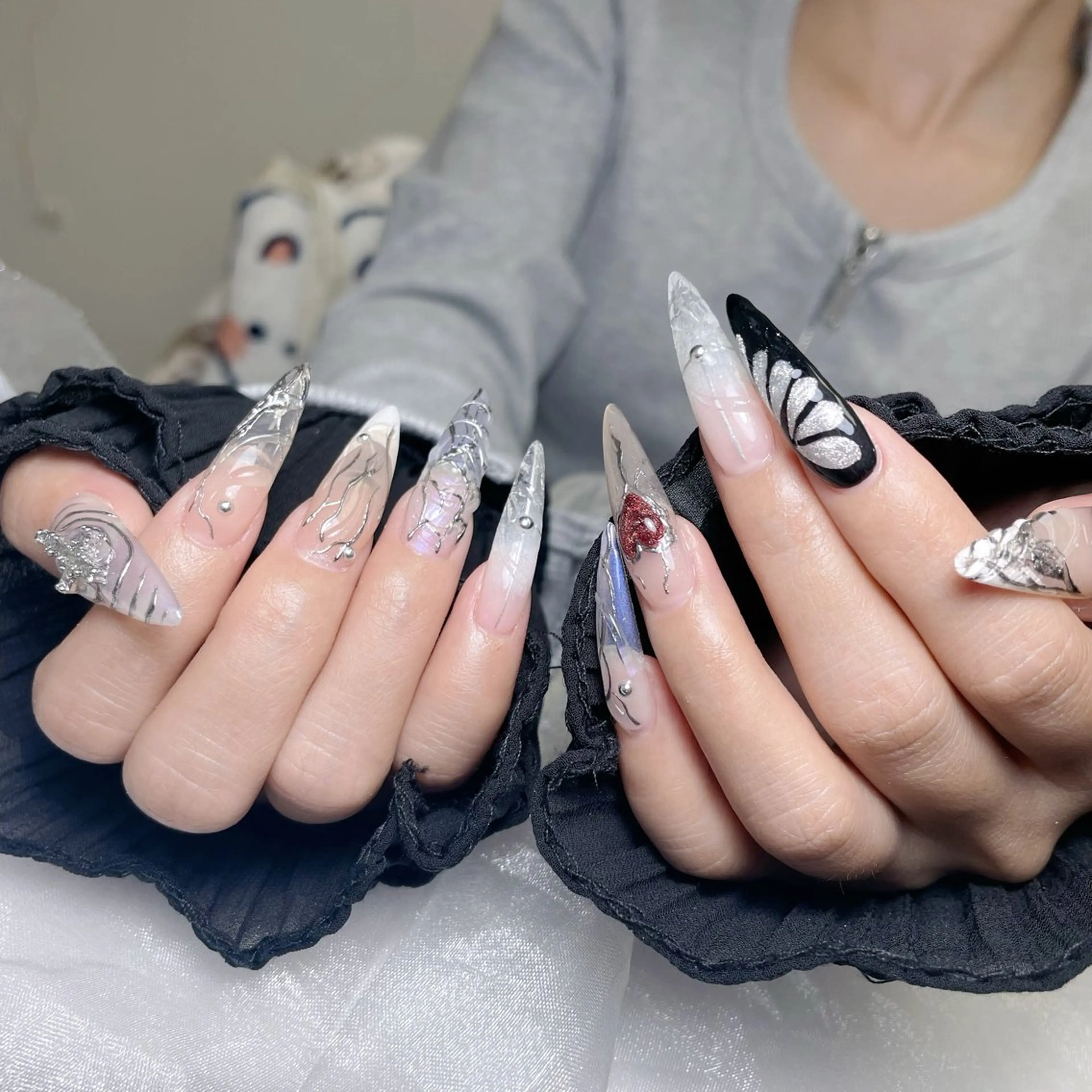 ネイル 成人式 ジェルネイル ネイルチップ ハンドネイル MoMoA Nail ネイル長さ出し専門店のネイルデザイン