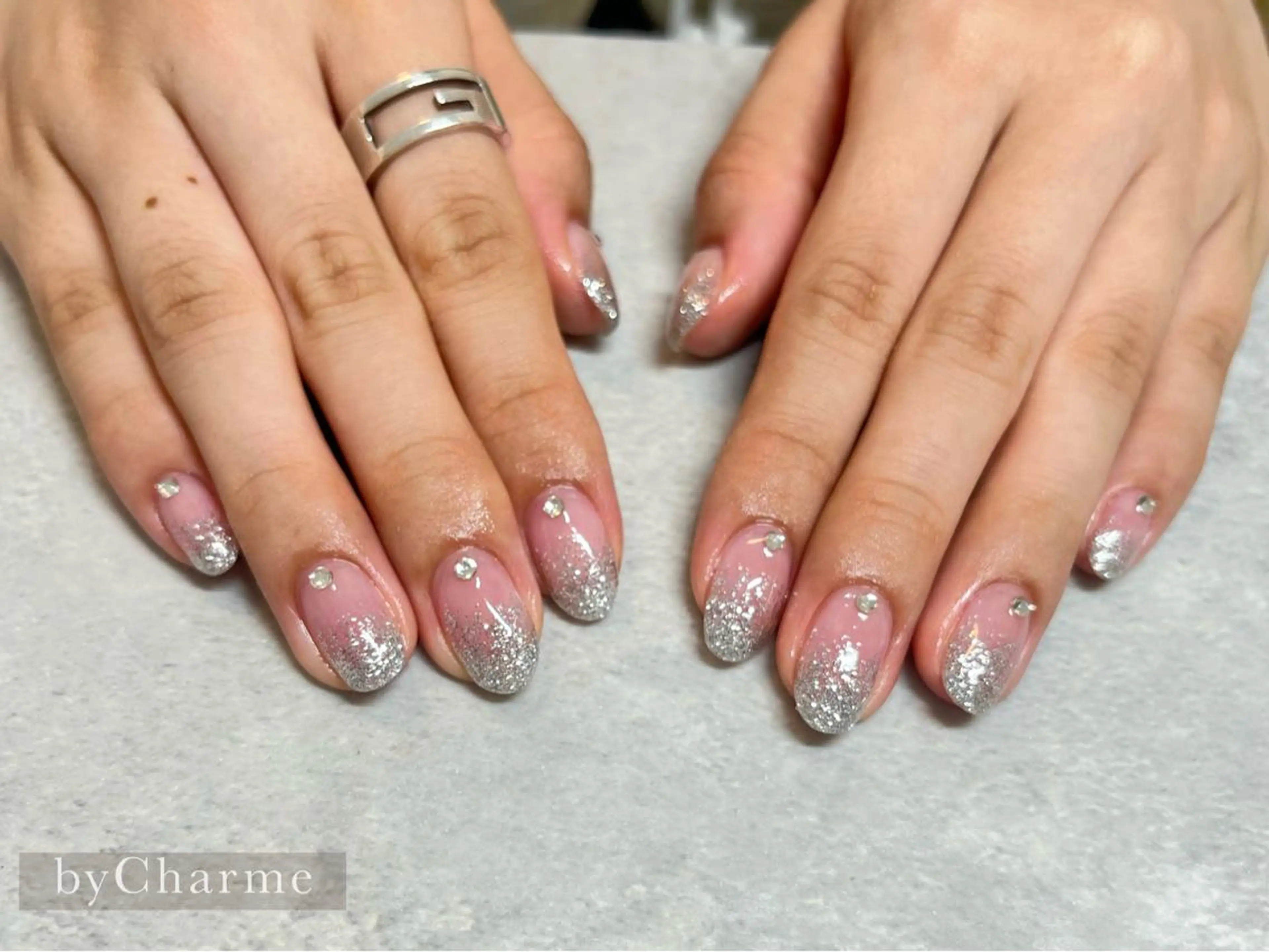 ネイル ラメ(グリッター) ラメグラデーション Ray. Maayaのネイルデザイン