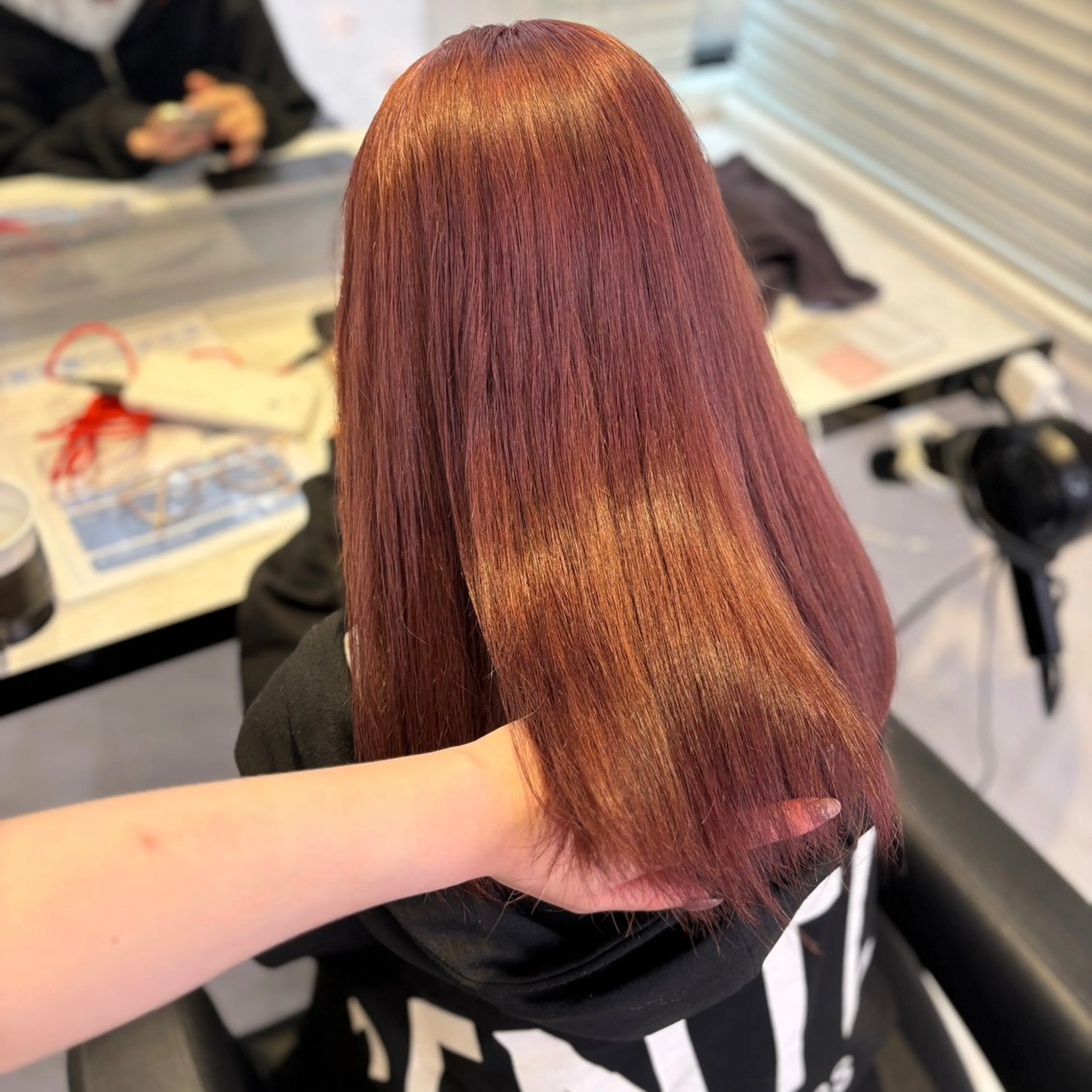 ロング カラー ベージュカラー 透明感カラー ダブルカラー ピンクカラー ピンクベージュ ヘアカラー 💙ハイトーン韓国風 色白ヘア💙manaのヘアスタイル