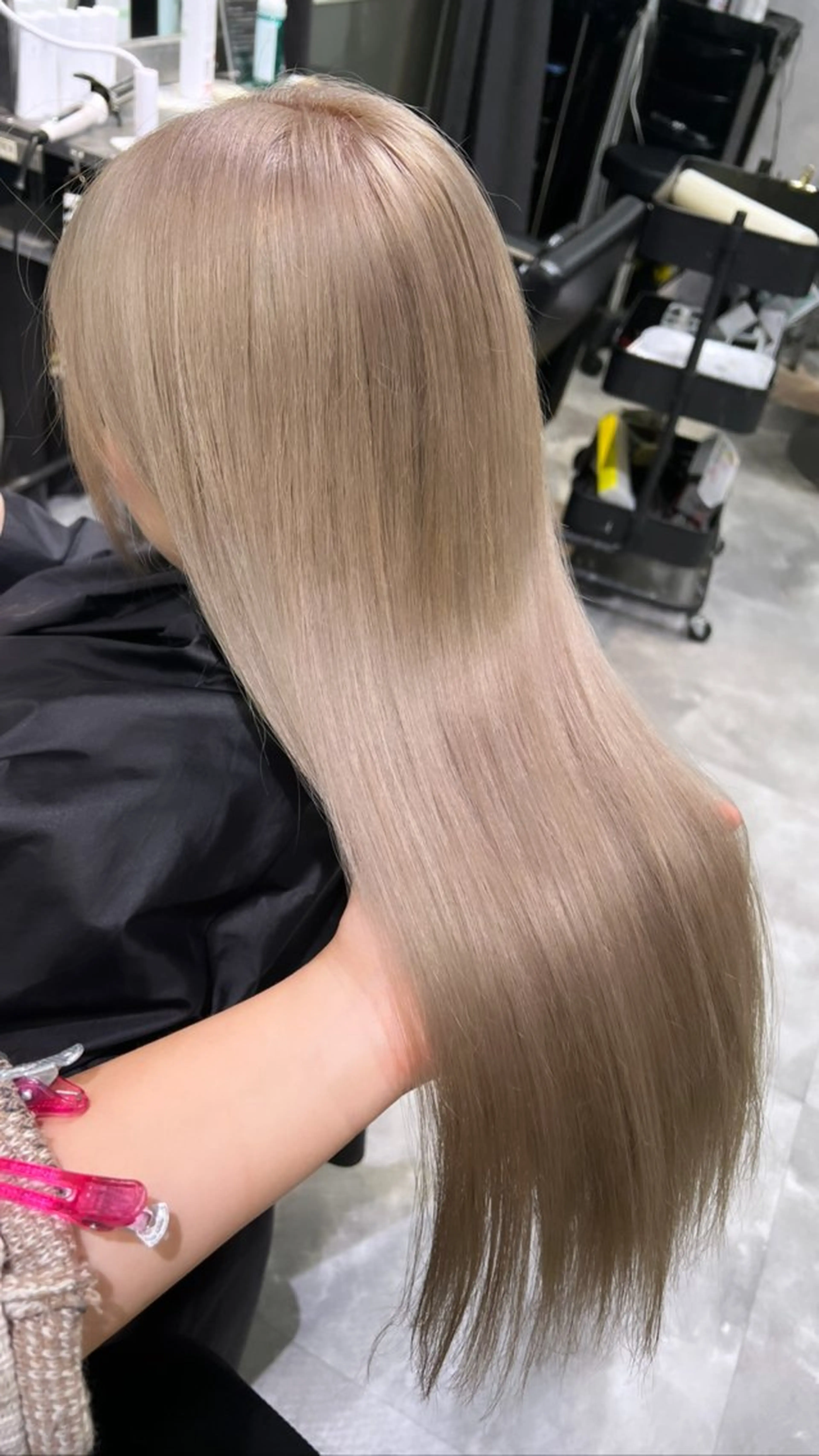 ロング 植辻 春佳のヘアスタイル