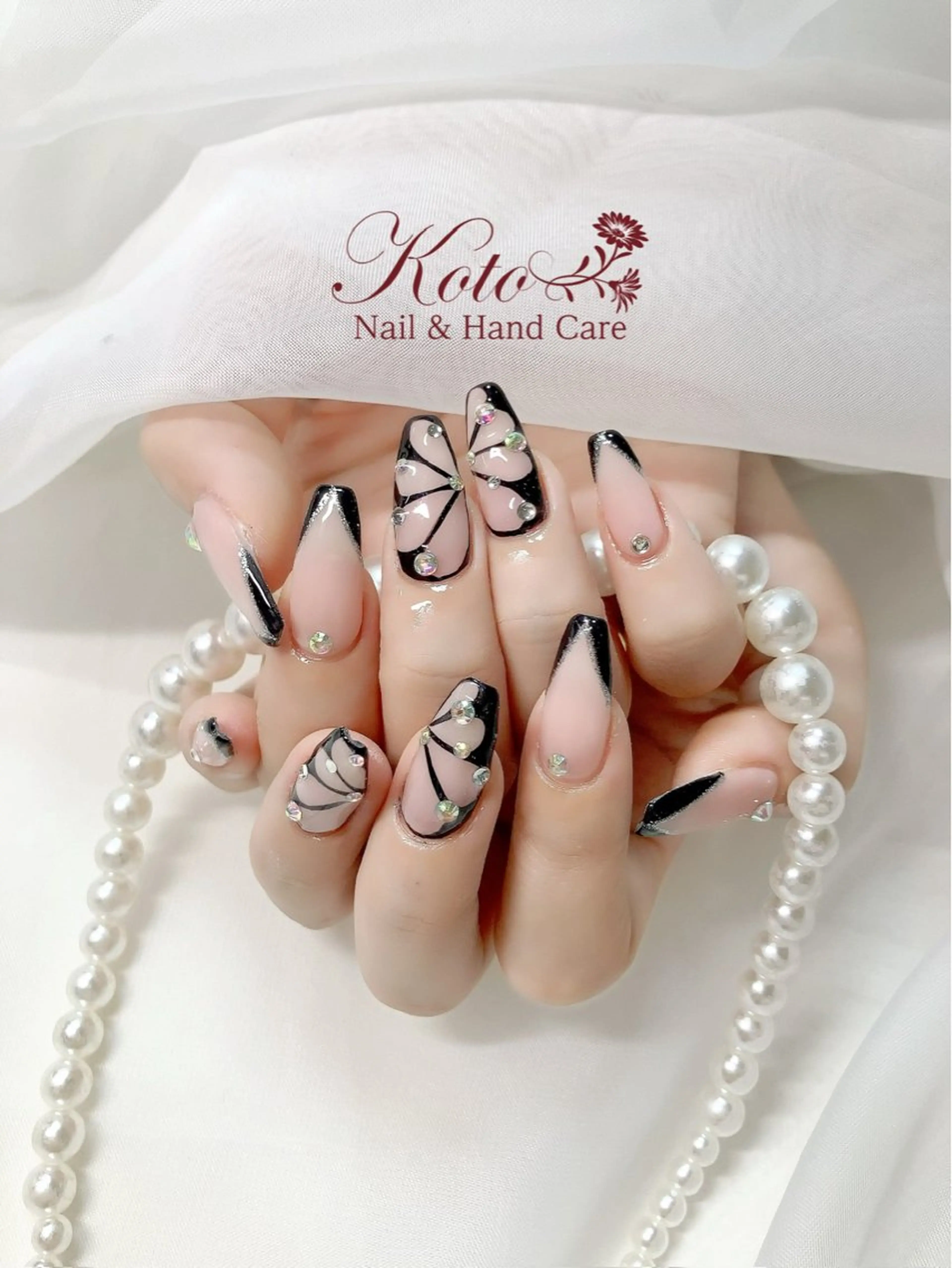 ネイル 長さ出し フレンチネイル ジェルネイル 持ち込み ニュアンスネイル Risa ネイルサロンKOTOのネイルデザイン