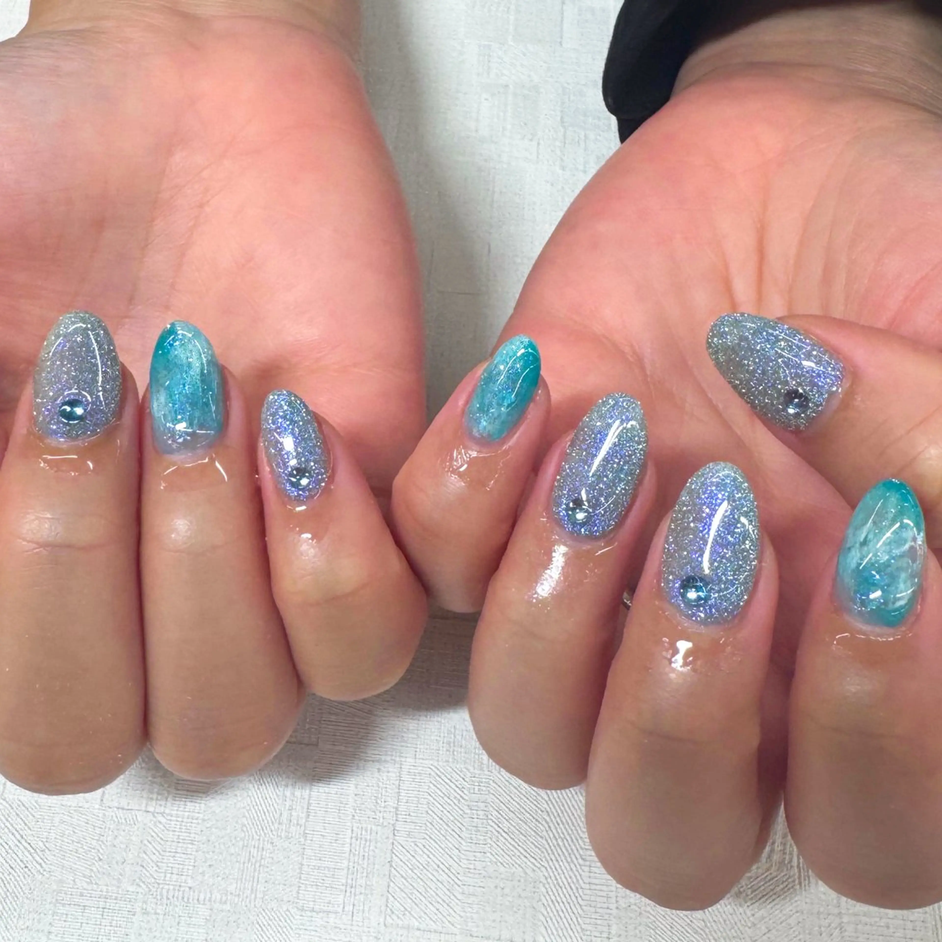 ネイル アートネイル フレンチネイル ハンドネイル 【MAXKELLY】 Shiotaのネイルデザイン