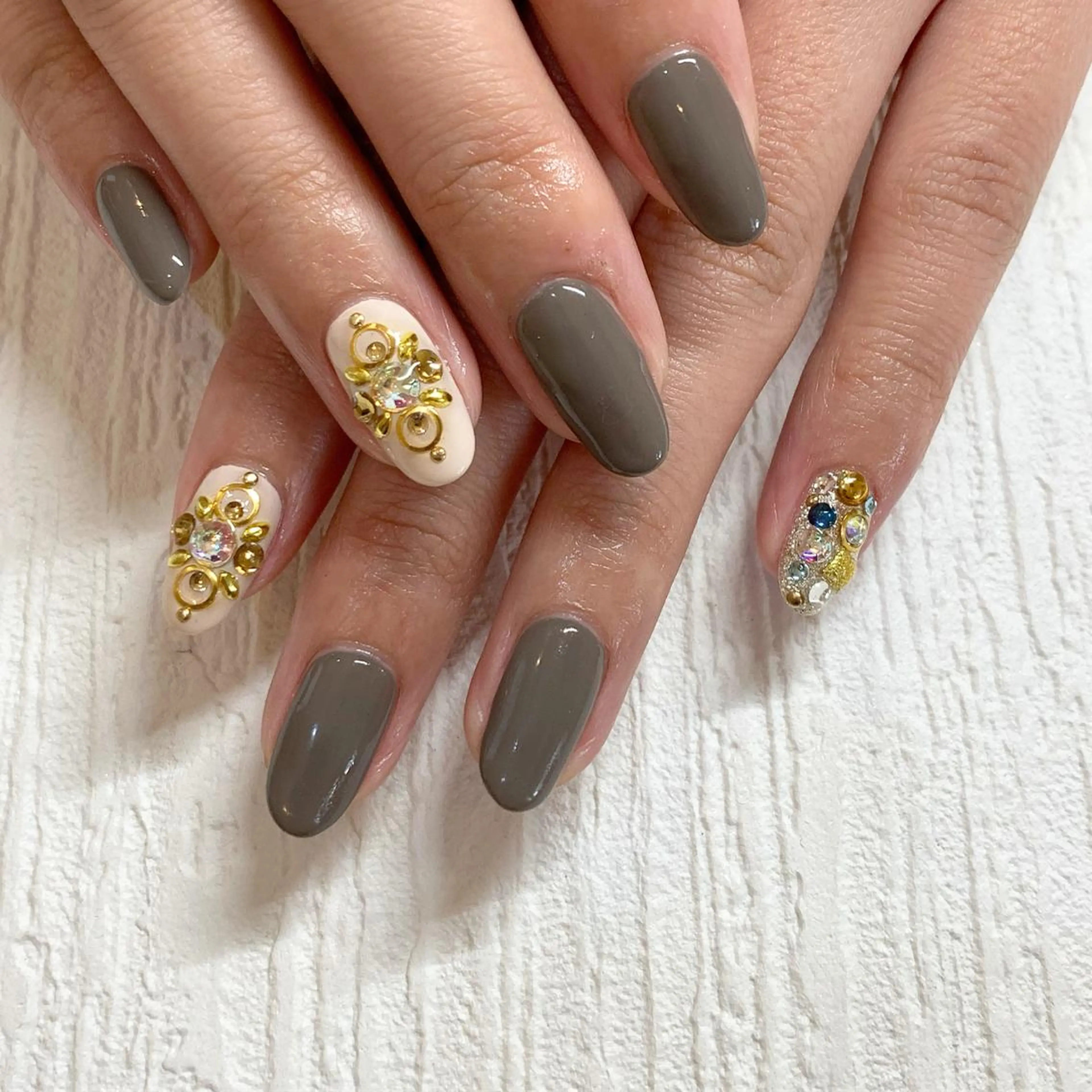 ネイル rokunana 佐野のネイルデザイン