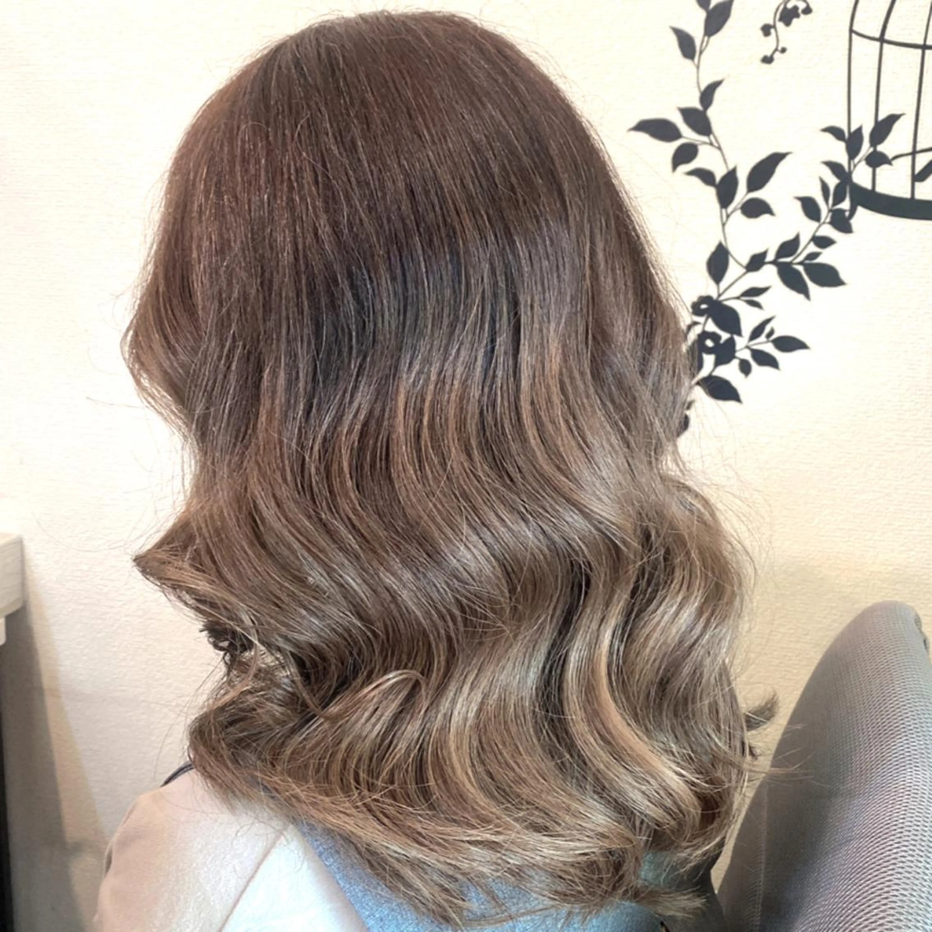 ロング カラー トリートメント ナガハマ美容室所属・ナガハマ ミカのヘアスタイル