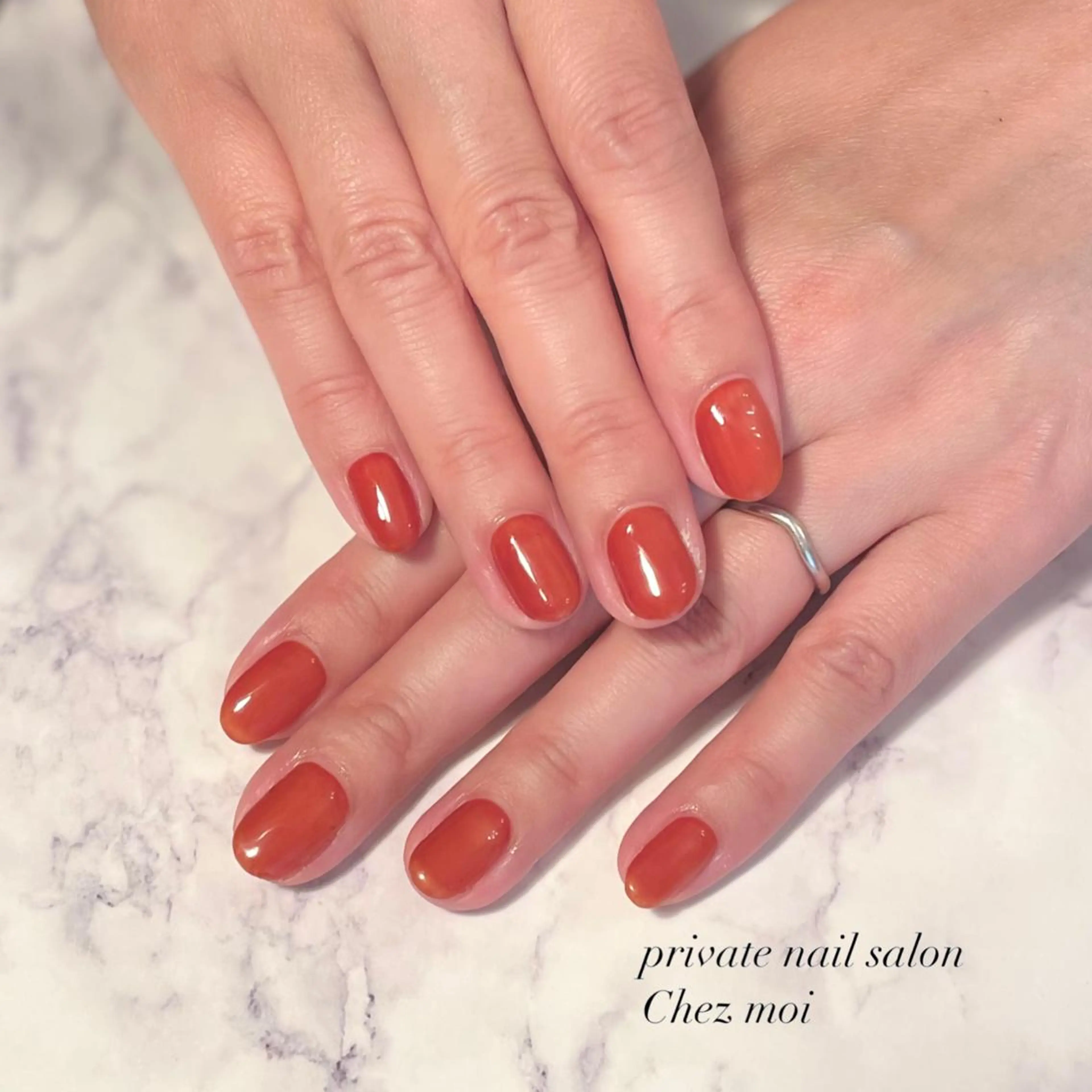 ネイル ワンカラーネイル KOMINE TOMOKOのネイルデザイン