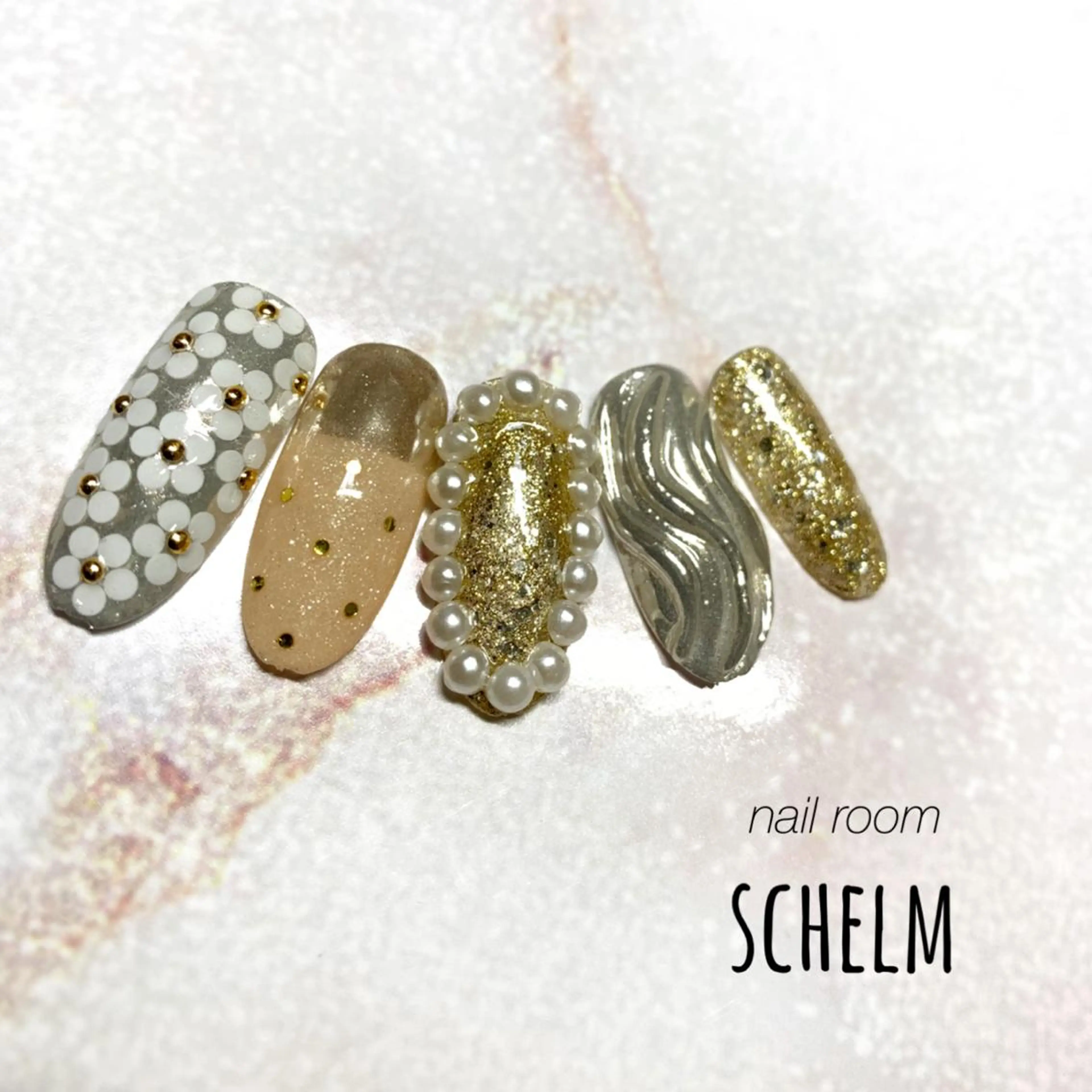 ネイル ハンドネイル nail room シュレムのネイルデザイン